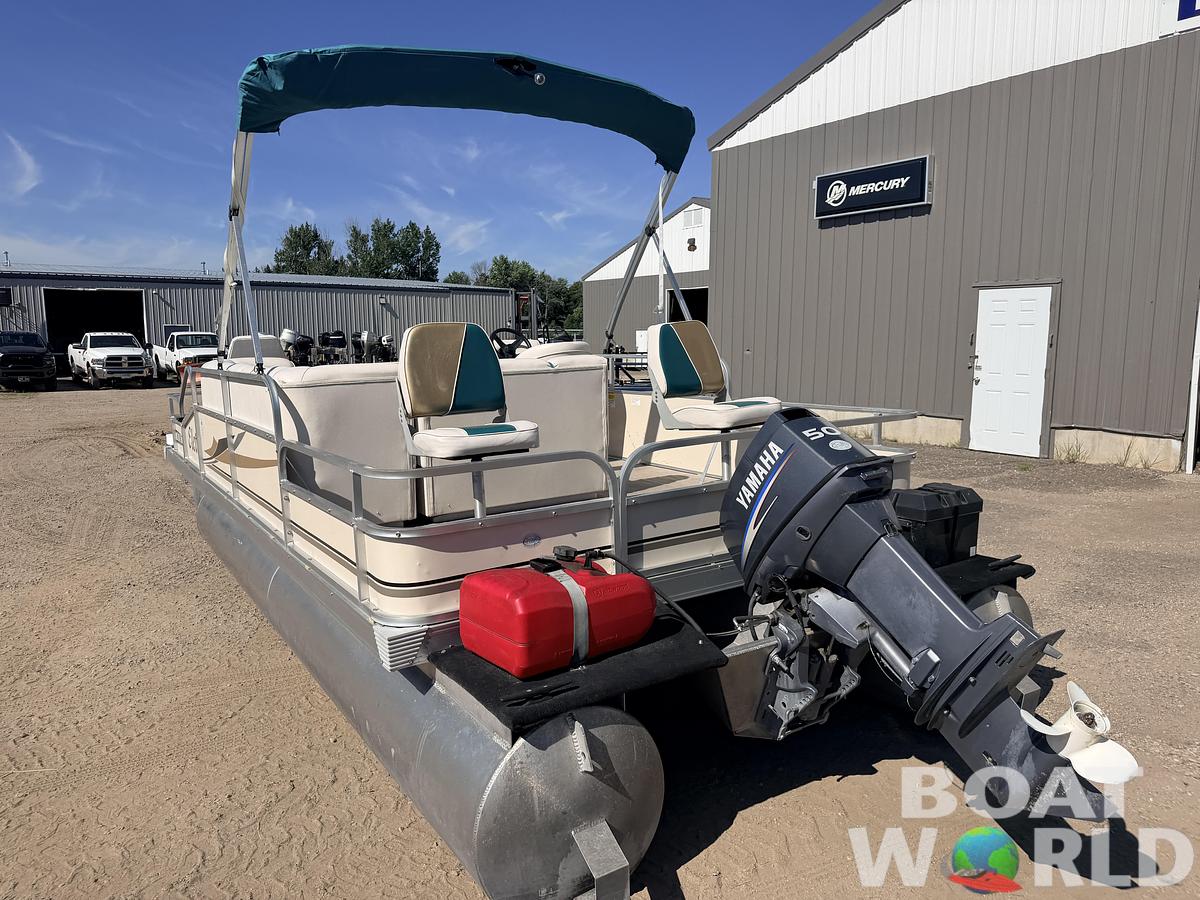 Used 2006 Elete 2021 Party Fish & 50HP Yamaha - $9,995