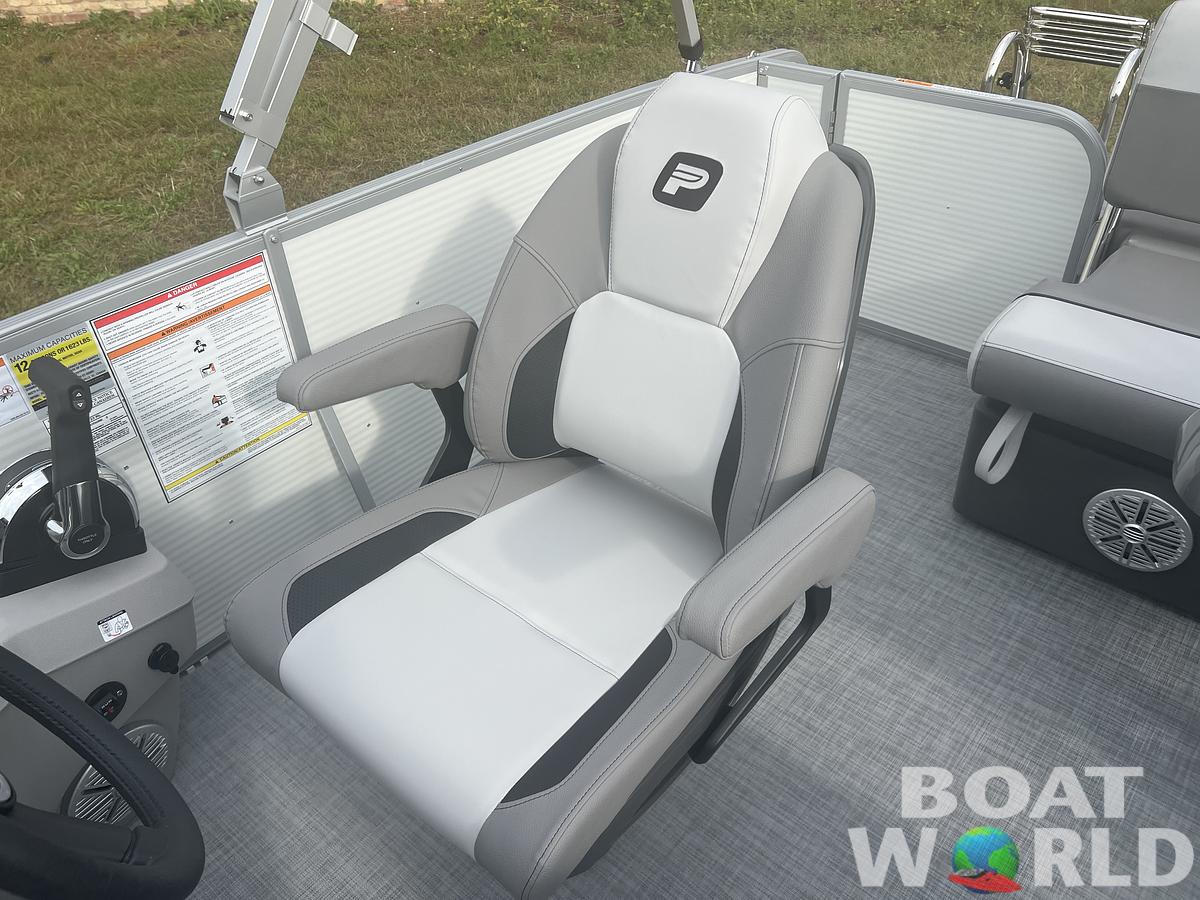 2026 Princecraft Vectra 23 RL Dinette Swingback Pontoon 