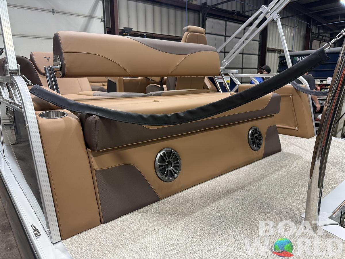 2026 Tahoe Pontoons LTZ 1985 Cruise Rear Bench (CRB) 