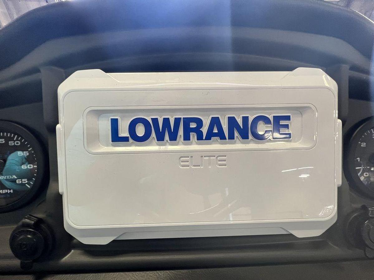 2024 Bentley Pontoons Legacy 200 Navigator Quad Lounge & Honda 4-Stroke EFI