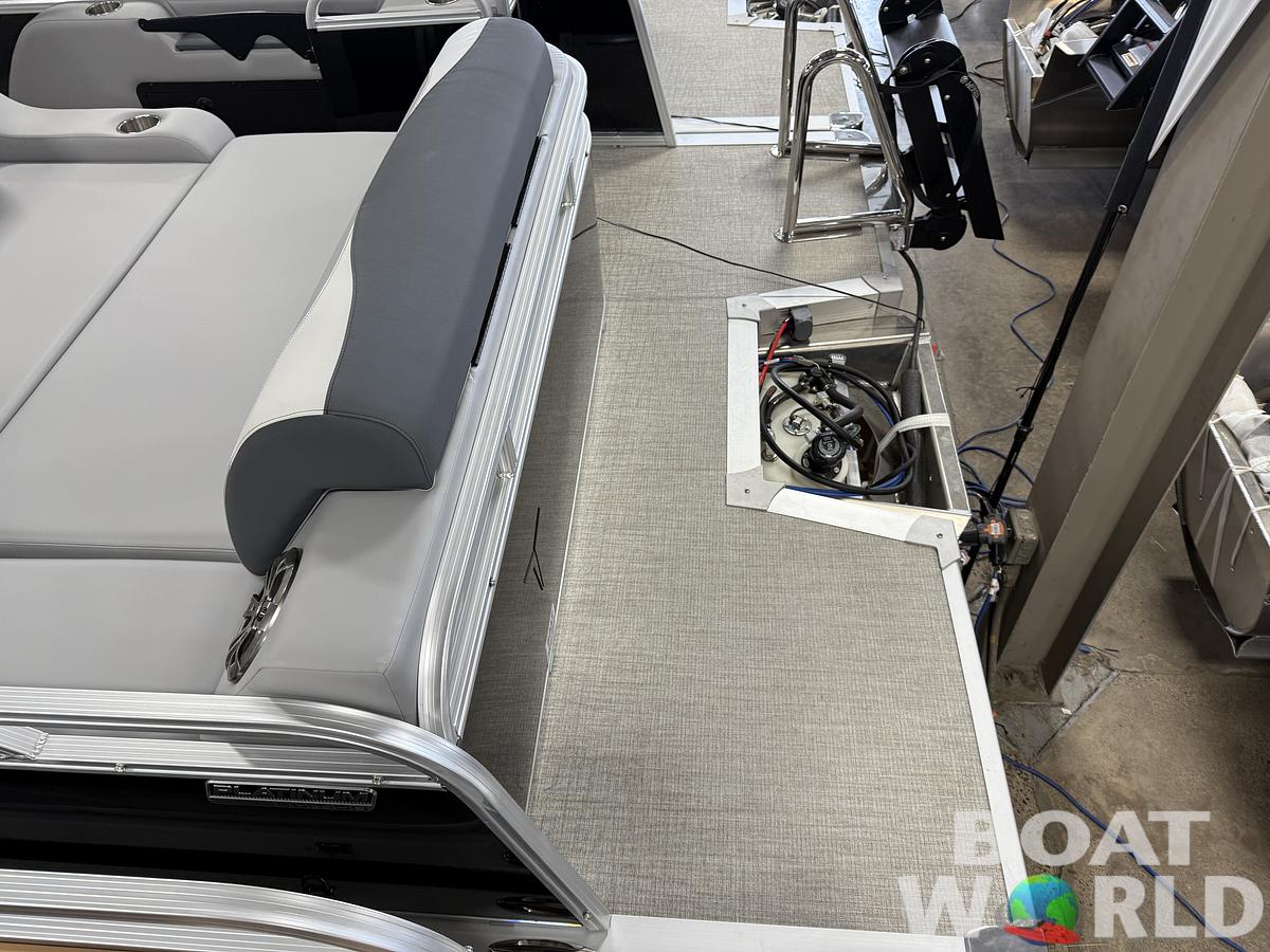2025 Tahoe Pontoons LTZ 2385 Swingback (VRL) & Honda 4-Stroke EFI