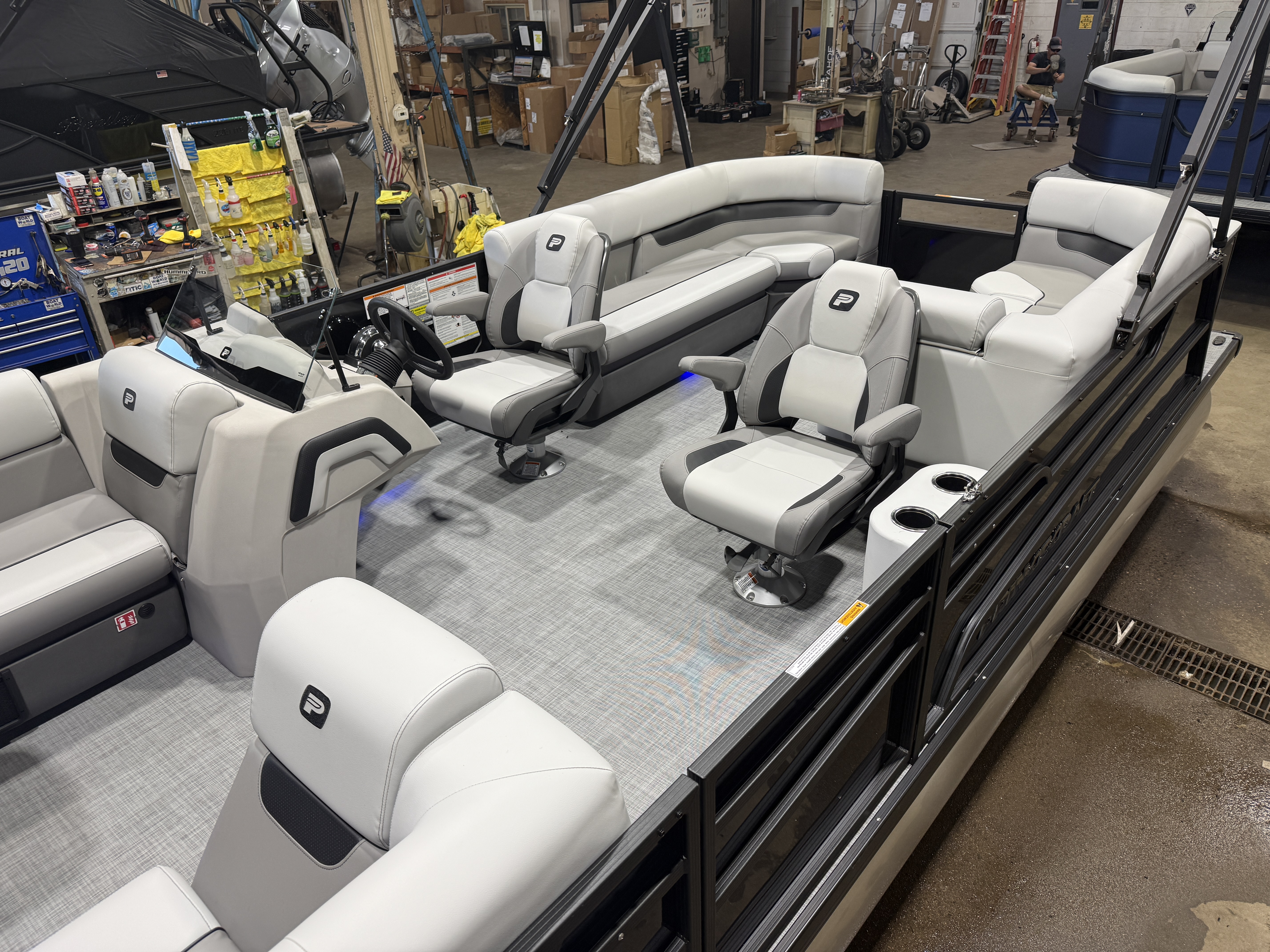 2027 Princecraft Vectra 21 Quad Lounge Pontoon $36995