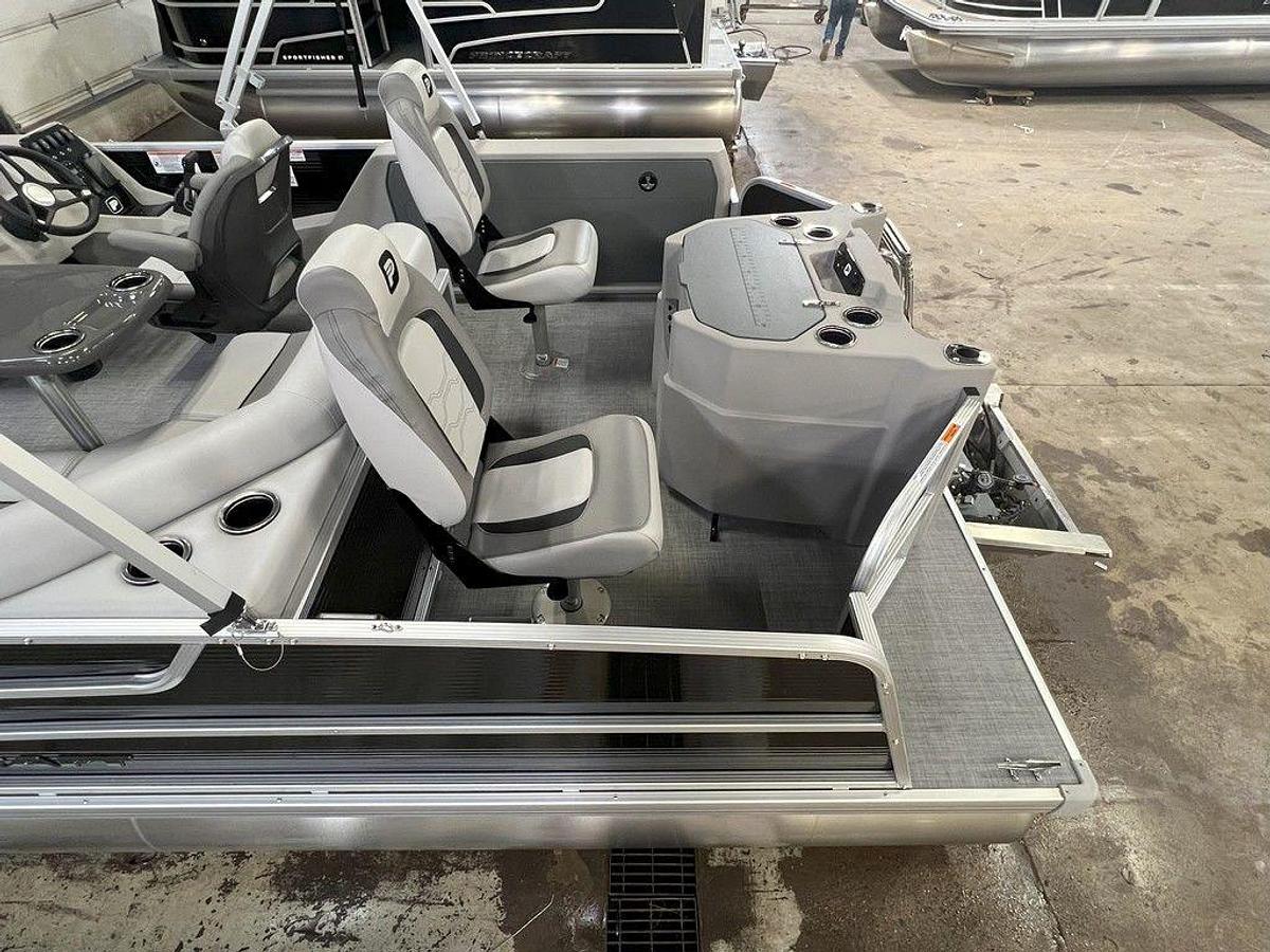 2025 Princecraft 21 Sportfisher 4-S Quad Fish Pontoon & Mercury 4-Stroke EFI