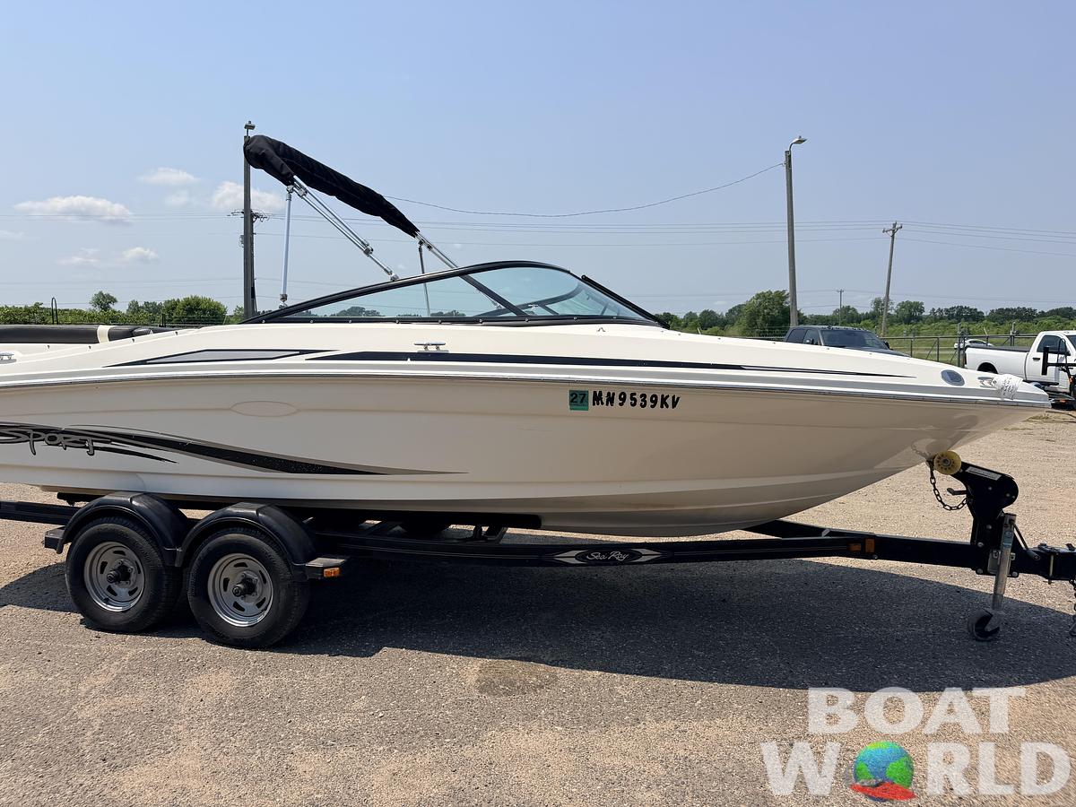 Used 2012 Sea Ray 205 Sport & 220HP 4.3L Mercruiser MPI with Tandem Axle Trailer -$15,995