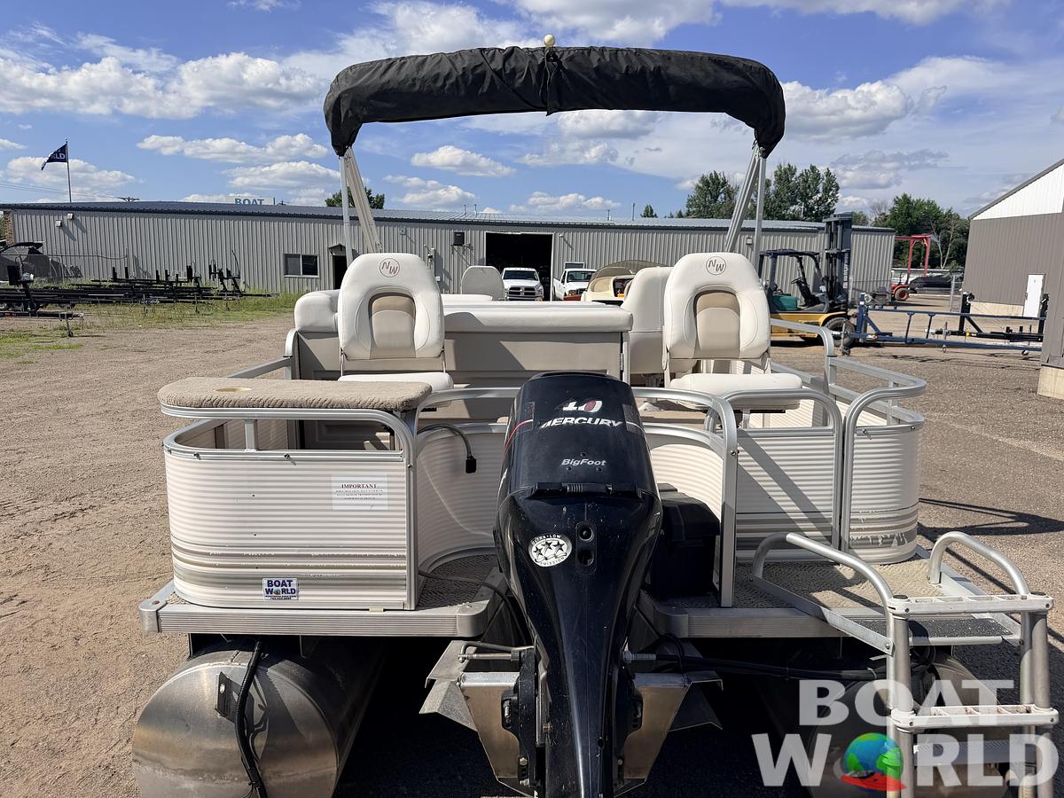 Used 2002 Northwoods 2223 Escapade & 40HP Mercury Bigfoot 4Stroke -$13,995