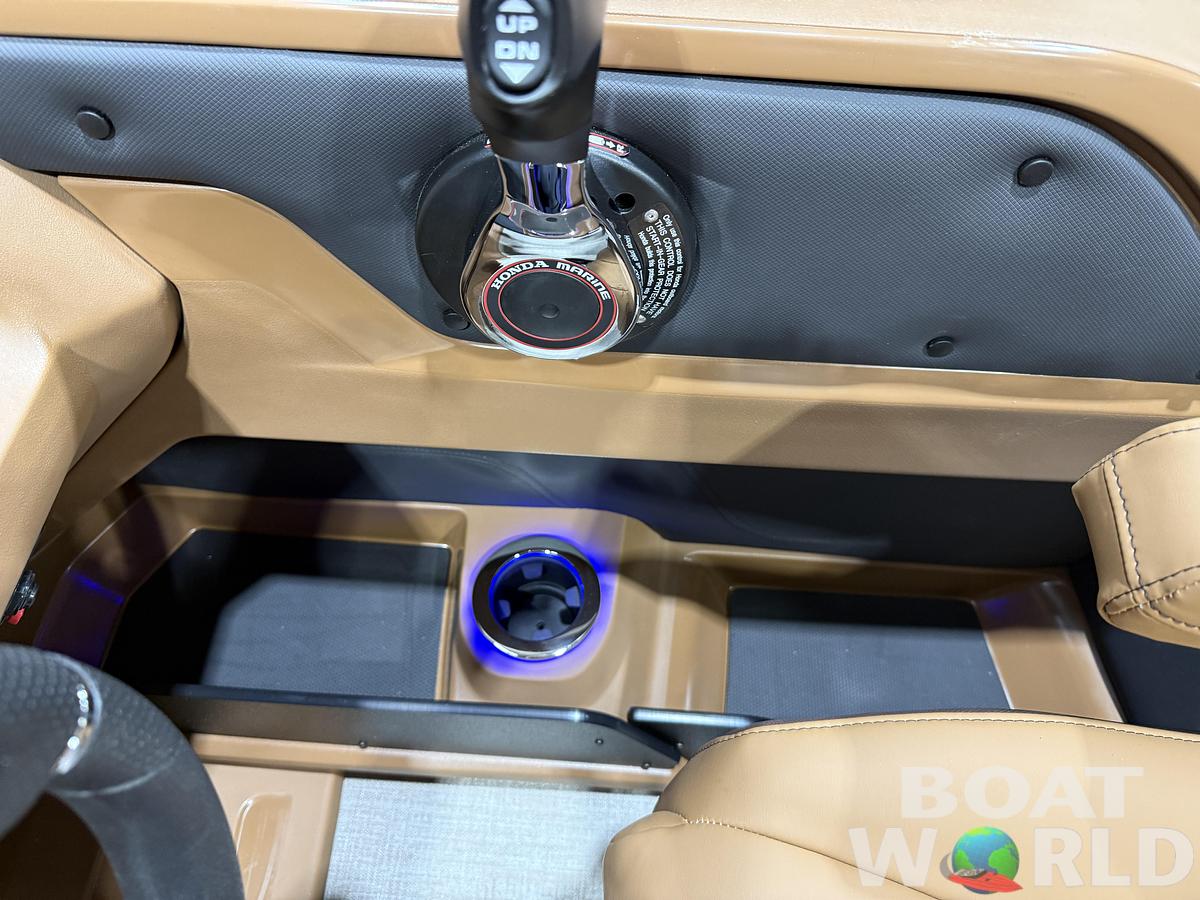 2026 Tahoe Pontoons LTZ 2385 Quad Lounge Tritoon