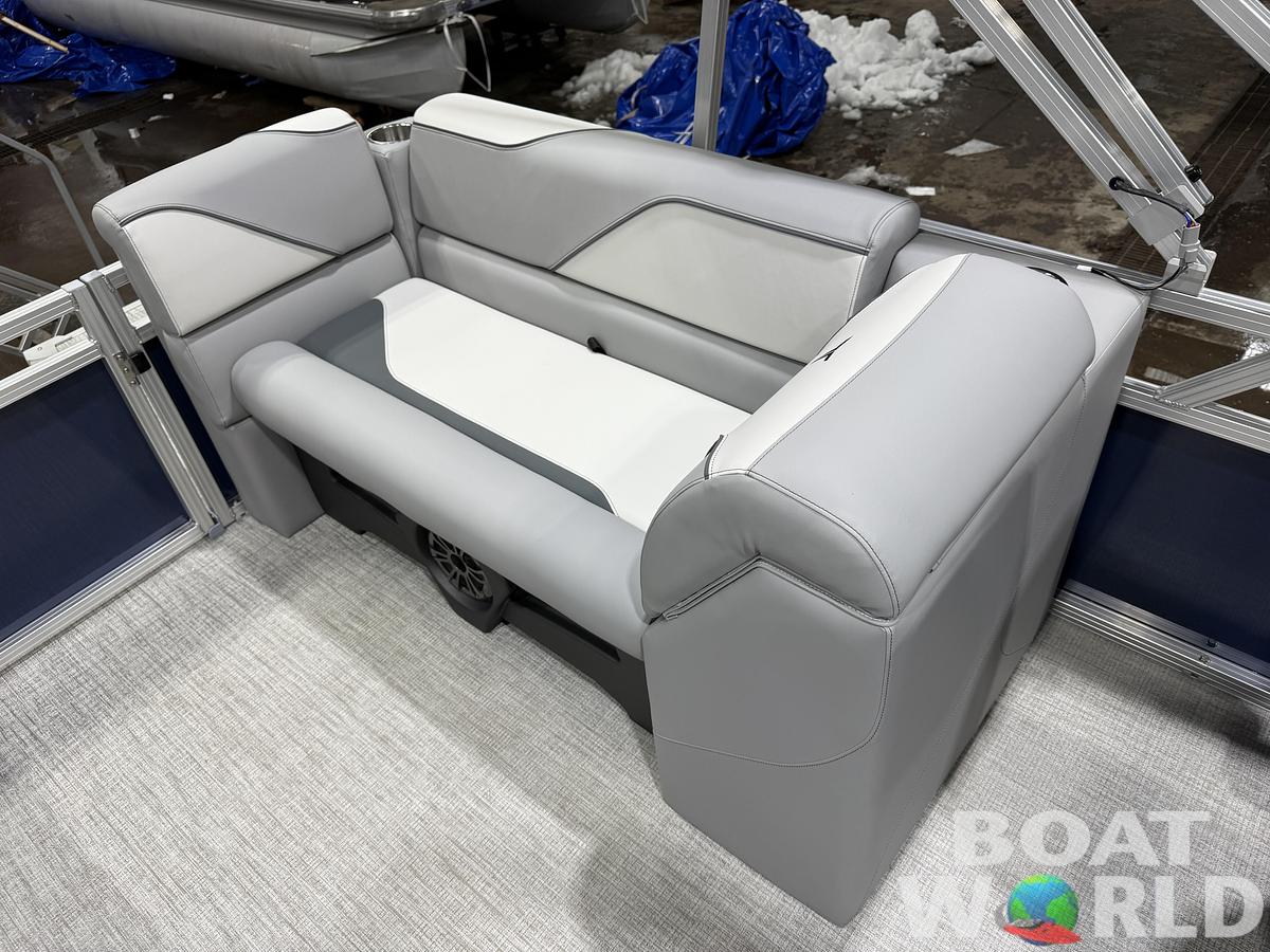 2026 Tahoe Pontoons Sport 2180 Quad Lounge 