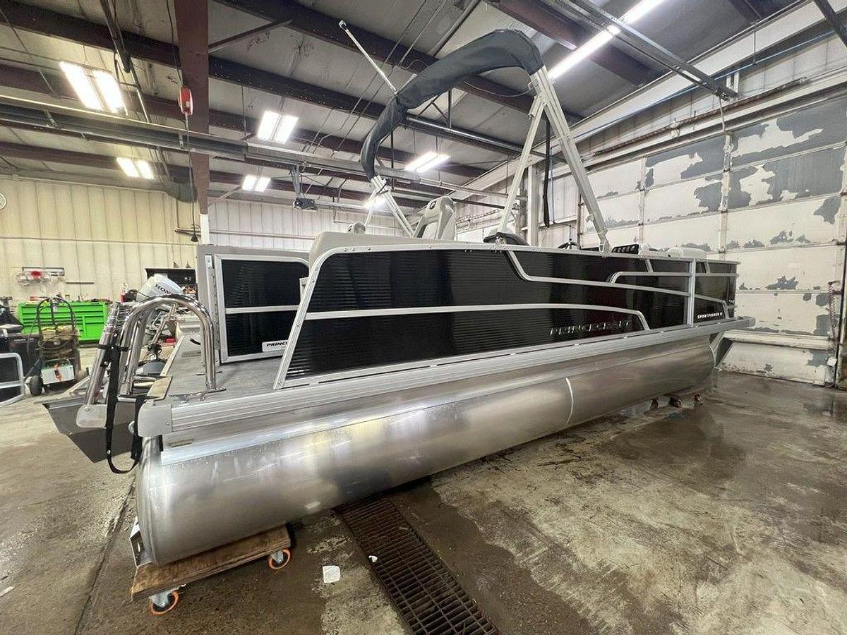 2025 Princecraft 21 Sportfisher 4-S Quad Fish Pontoon & Mercury 4-Stroke EFI