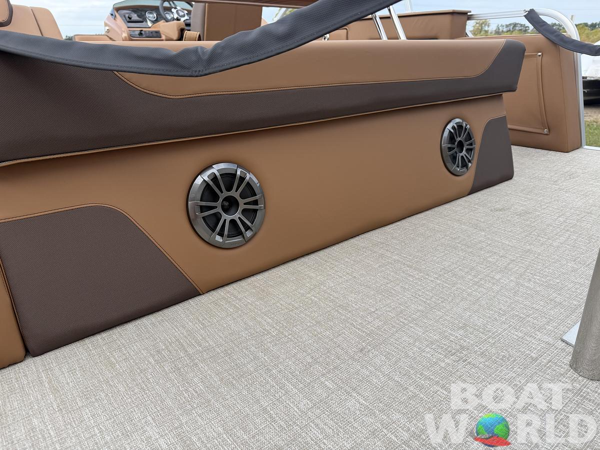 2026 Tahoe Pontoons LTZ 2385 Cruise Rear Bench (CRB) 