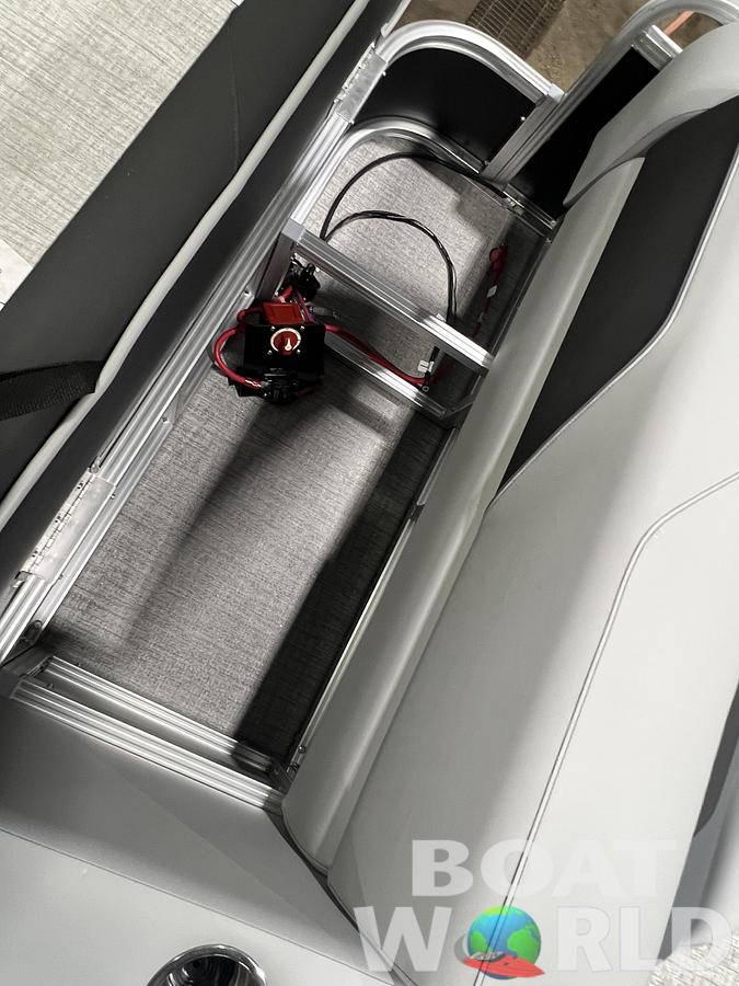 2026 Tahoe Pontoons Sport 2180 Cruise Rear Bench (CRB) 