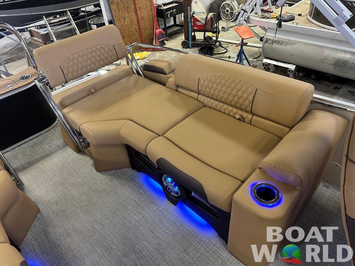 2025 Tahoe Pontoons Cascade 2385 Quad Lounge Shift SS & Honda 4-Stroke EFI