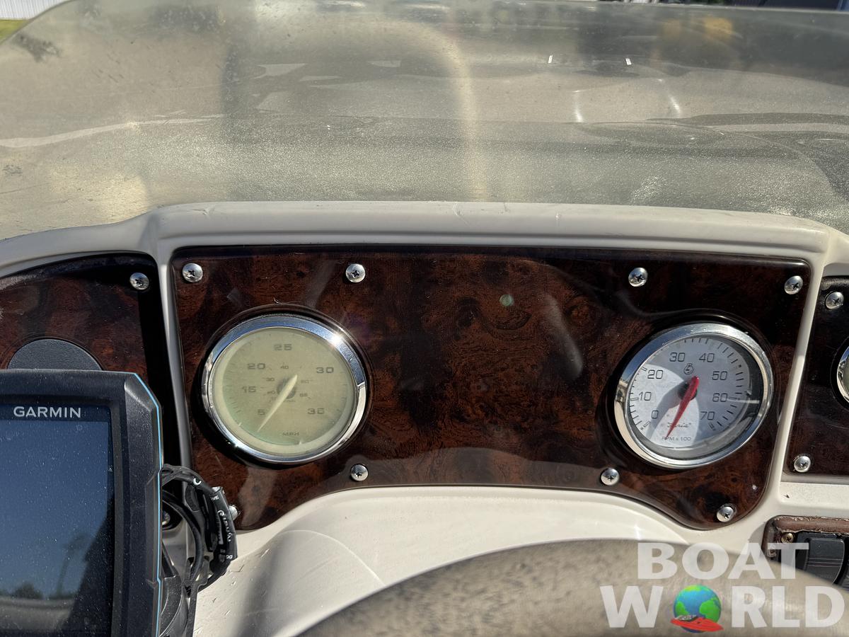 Used 2004 Sweetwater 2222 DF Pontoon