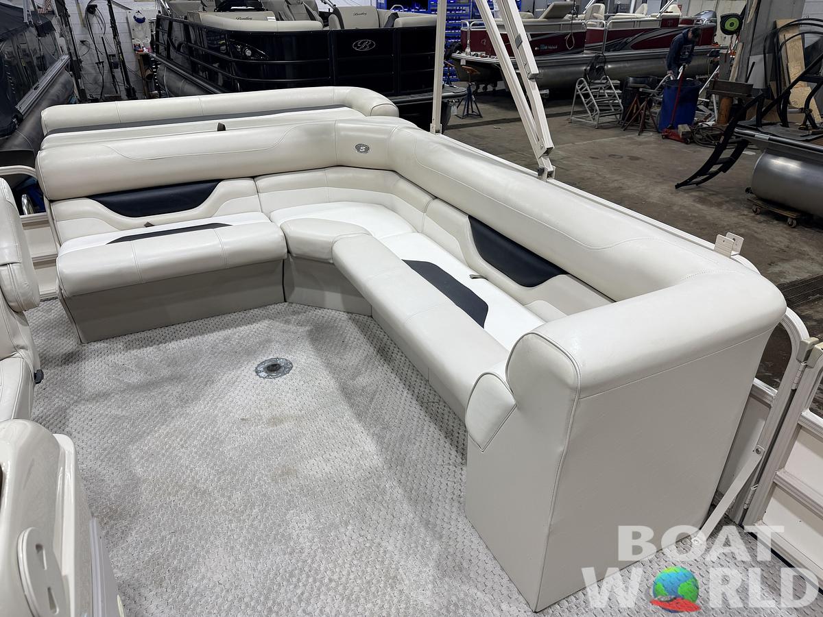 Used 2006 SmokerCraft 8522 Cruise Pontoon & 60HP Yamaha 4-Stroke - $14,995