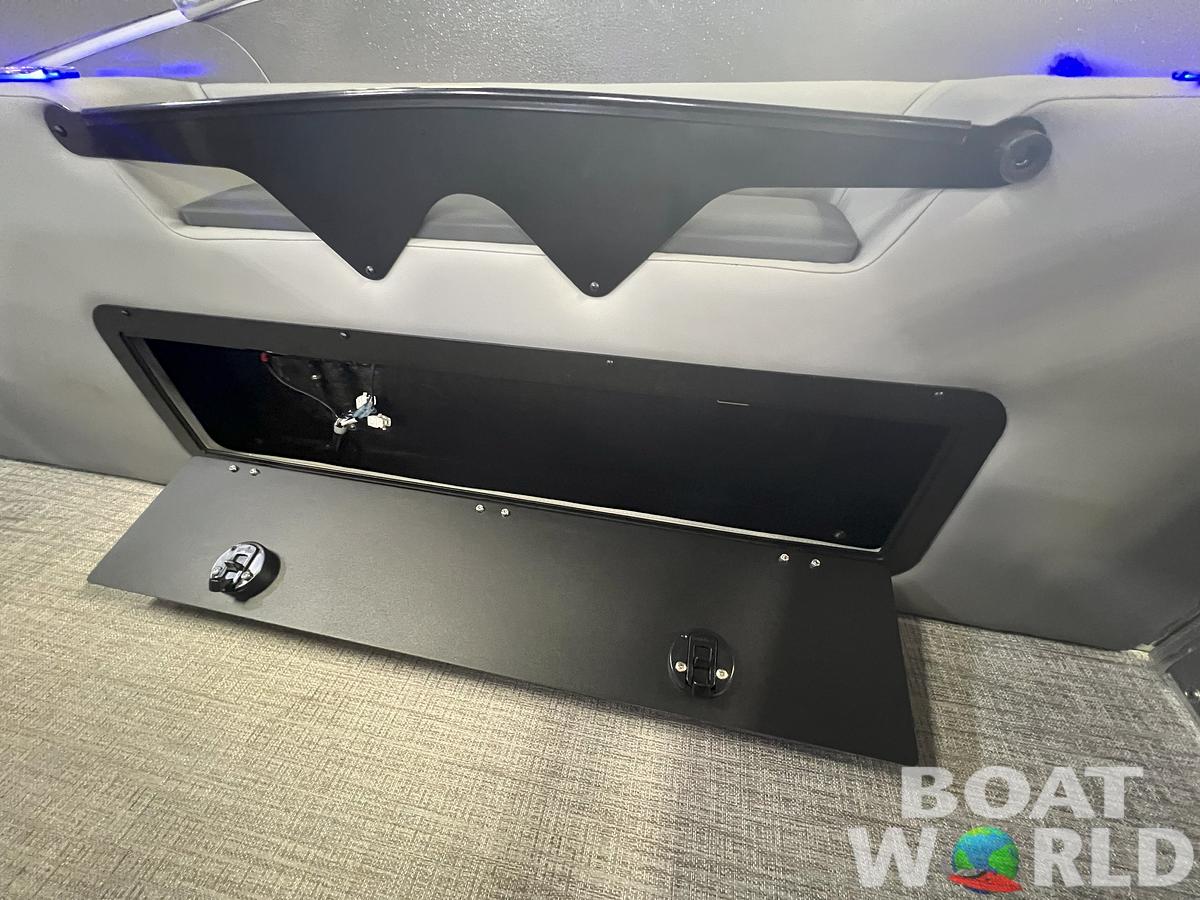 2025 Tahoe Pontoons Cascade 2385 Swingback (VRL) & Honda 4-Stroke EFI