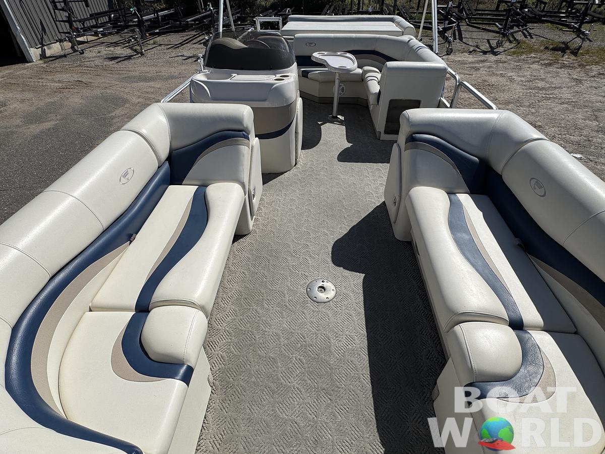 Used 2004 Fisher 220 Freedom Pontoon