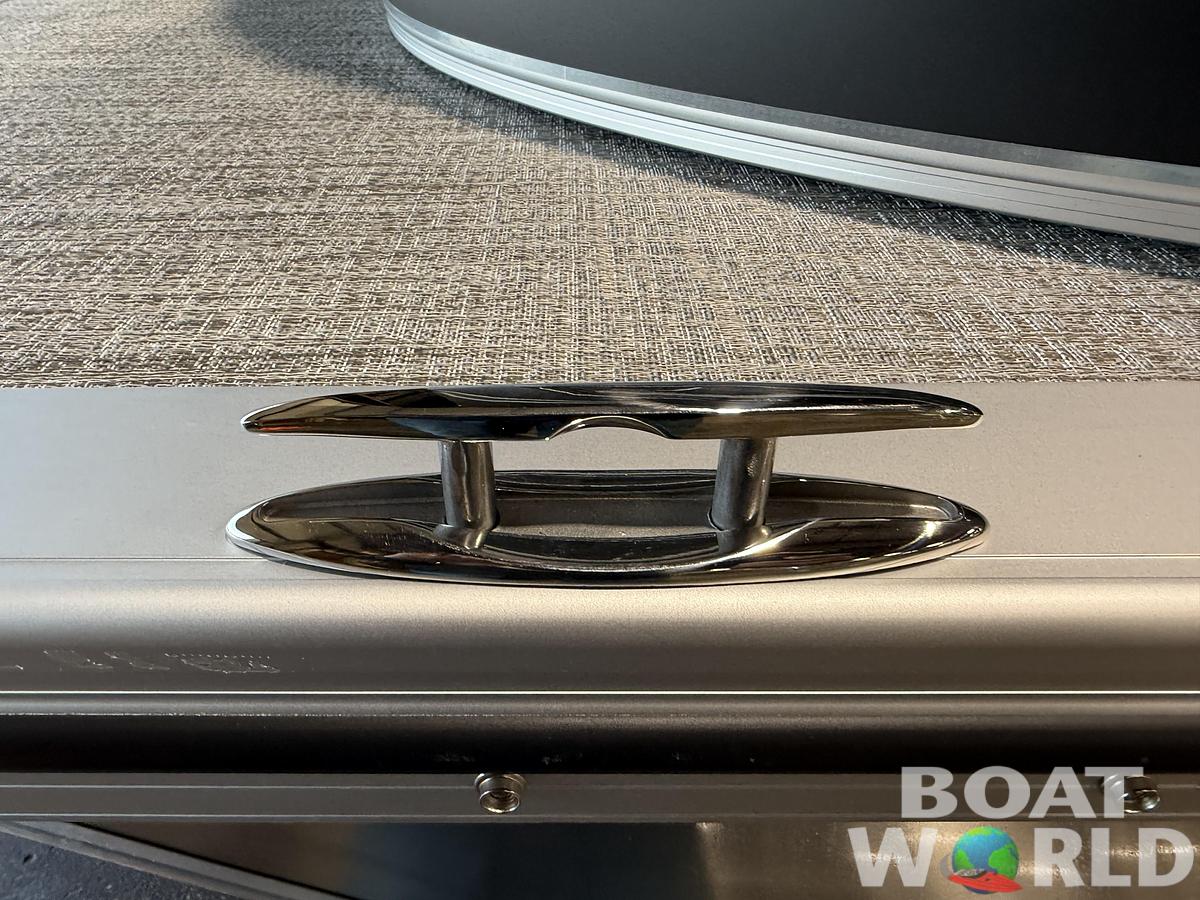 2026 Tahoe Pontoons LTZ 2385 Cruise Rear Bench (CRB)