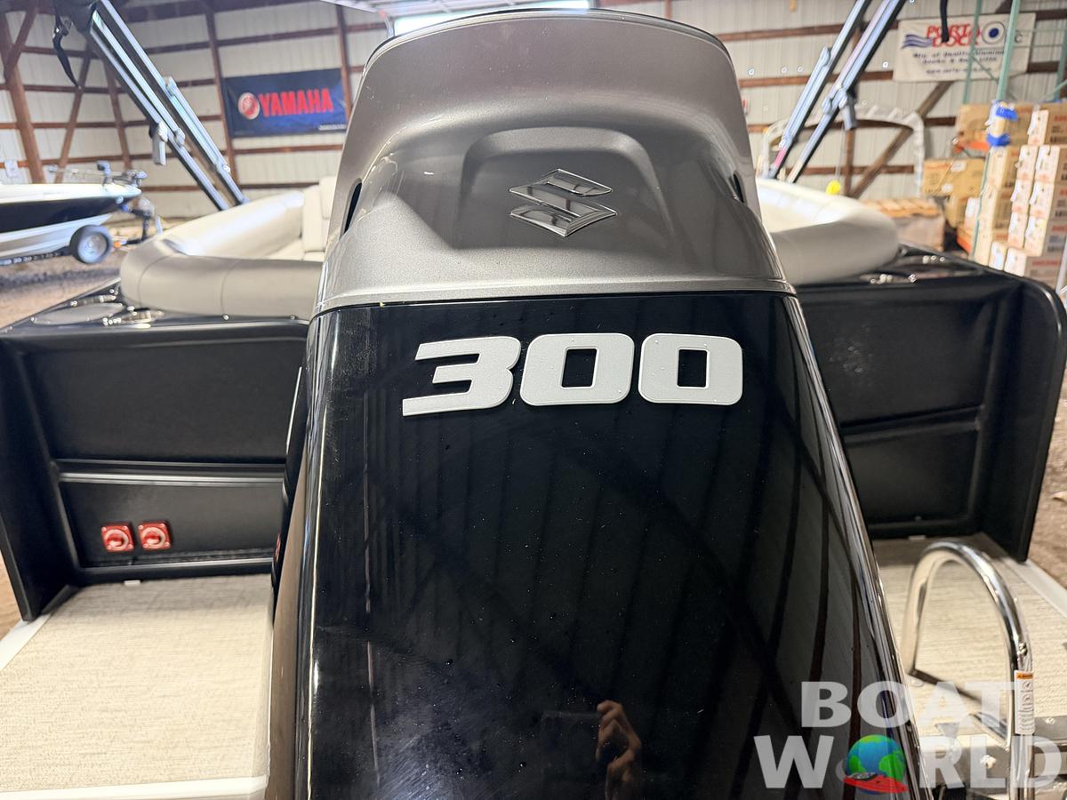 Used 2024 Premier 250 SunSation PTX Tritoon & 300HP Suzuki -$69,995