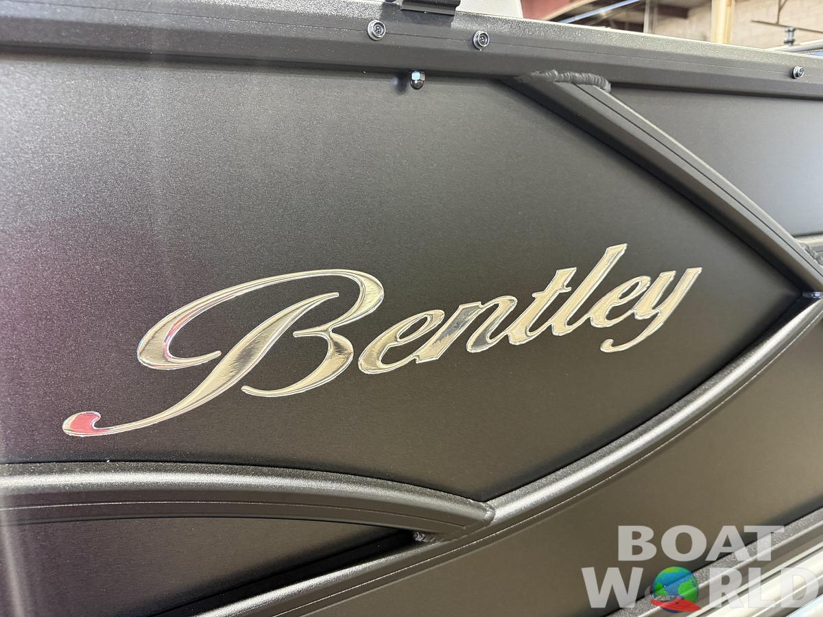 2027 Bentley Legacy 223 QSB Swingback Tritoon $55995