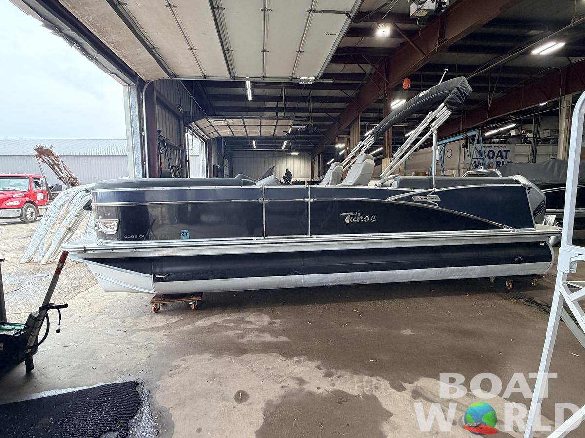 Used 2022 Tahoe Pontoons Cascade 2385 Quad Lounge Tritoon & 200HP Honda 4Stroke -$49,995