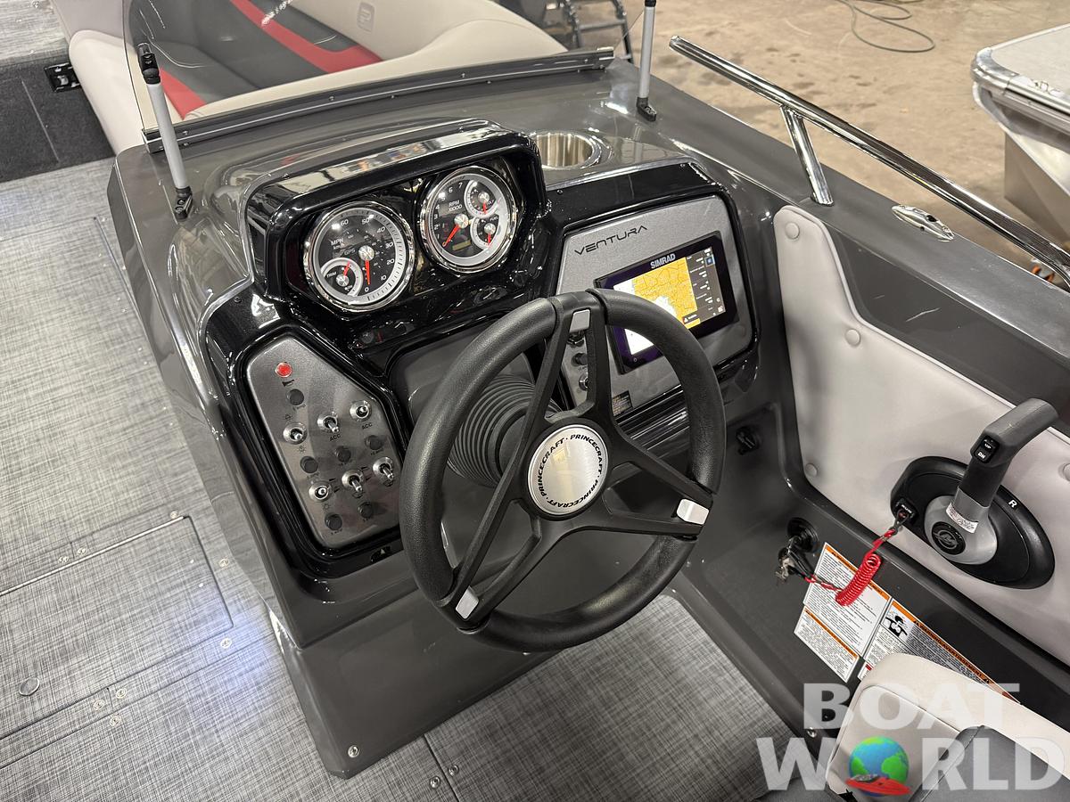 2024 Princecraft Ventura 224 Deckboat 