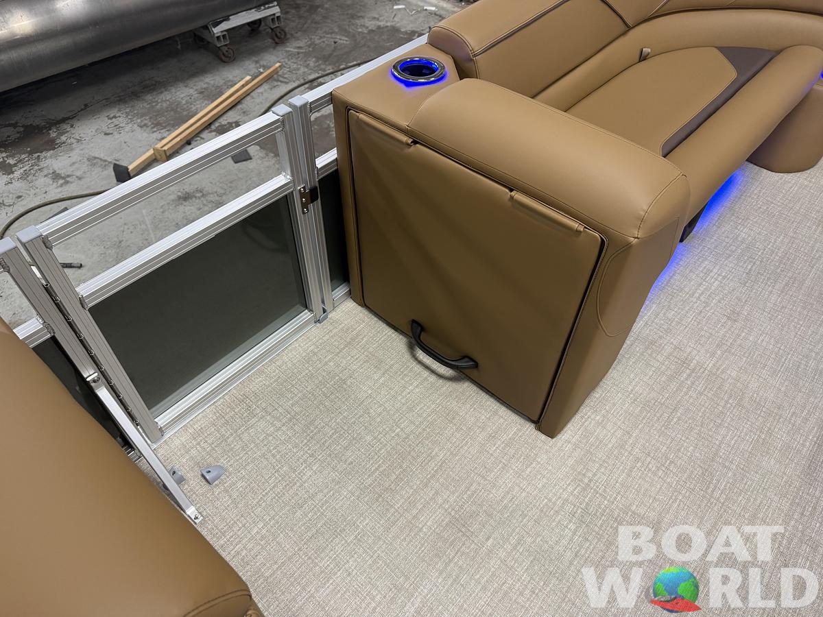 2026 Tahoe Pontoons Sport 2385 Swingback (VRB) Tritoon & Honda 4-Stroke EFI