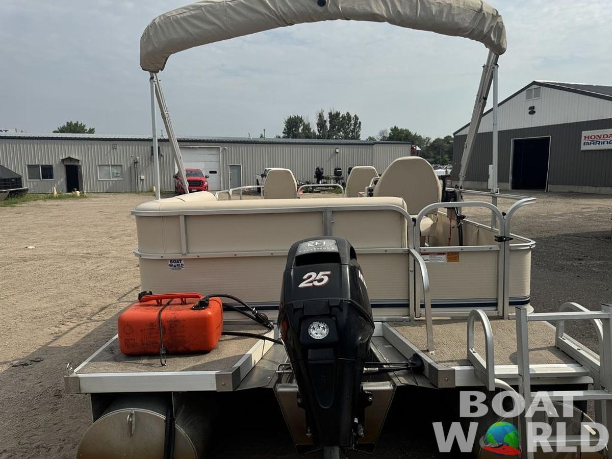 Used 2010 Weeres Cadet Fish 18' & Mercury 4-Stroke