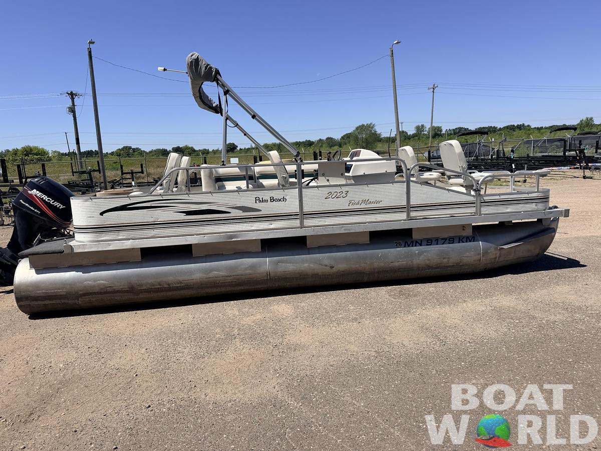 Used 2010 Palm Beach 2023 Fishmaster & 60HP Mercury 4Stroke -$12,995