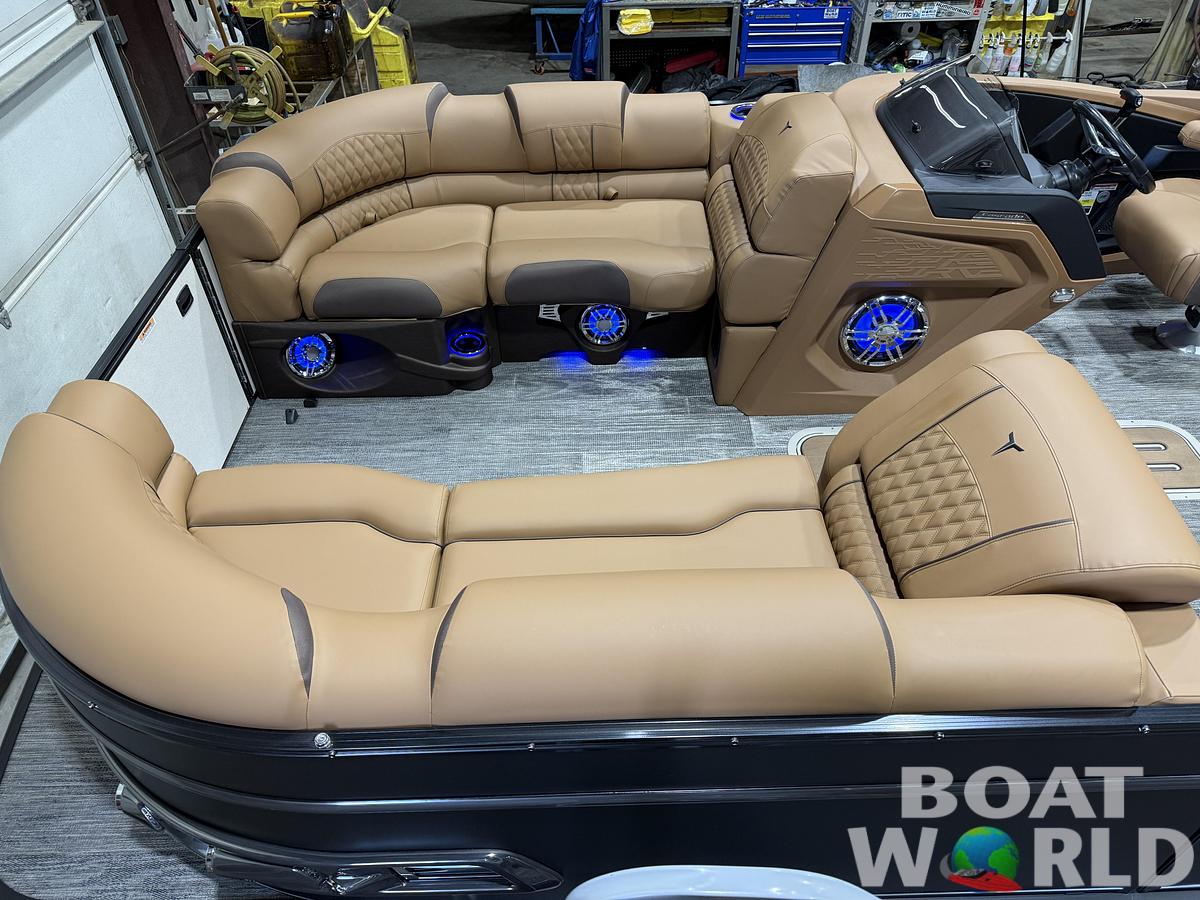 2026 Tahoe Pontoons Cascade 2385 Swingback (VRB) Tritoon 