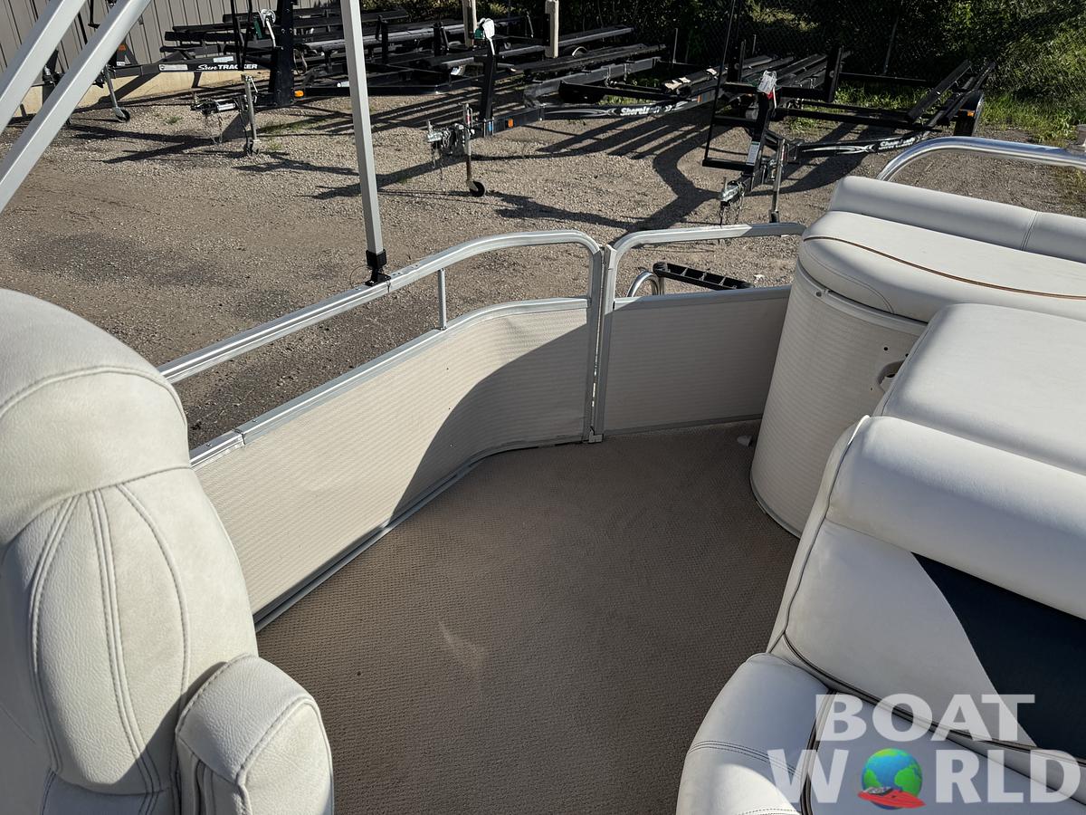 Used 2007 Premier  225 SunSation Pontoon