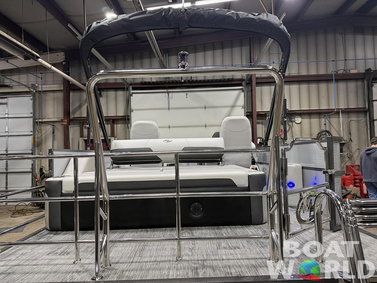 2026 Montego Bay 8522 Swingback Deluxe Pontoon