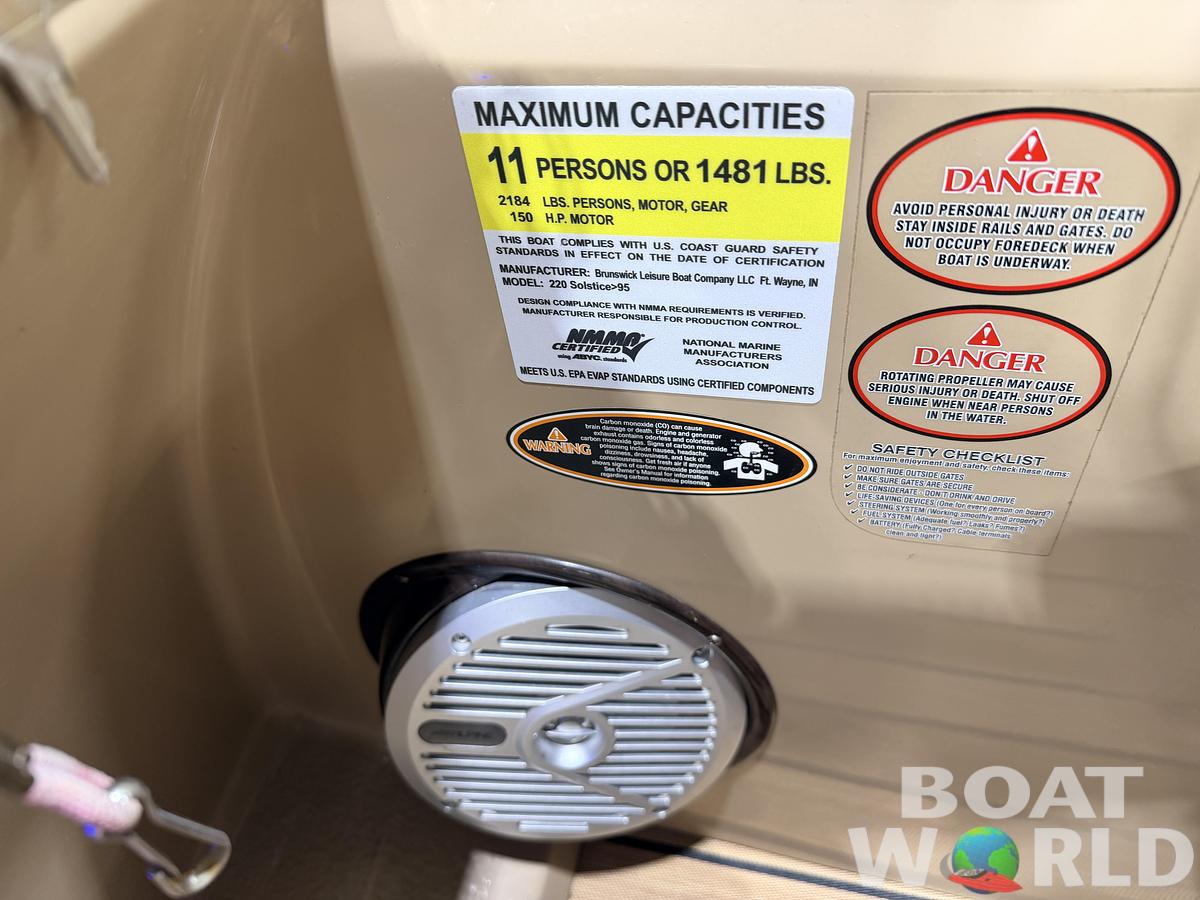 Used 2015 Harris 220 Solstice Pontoon