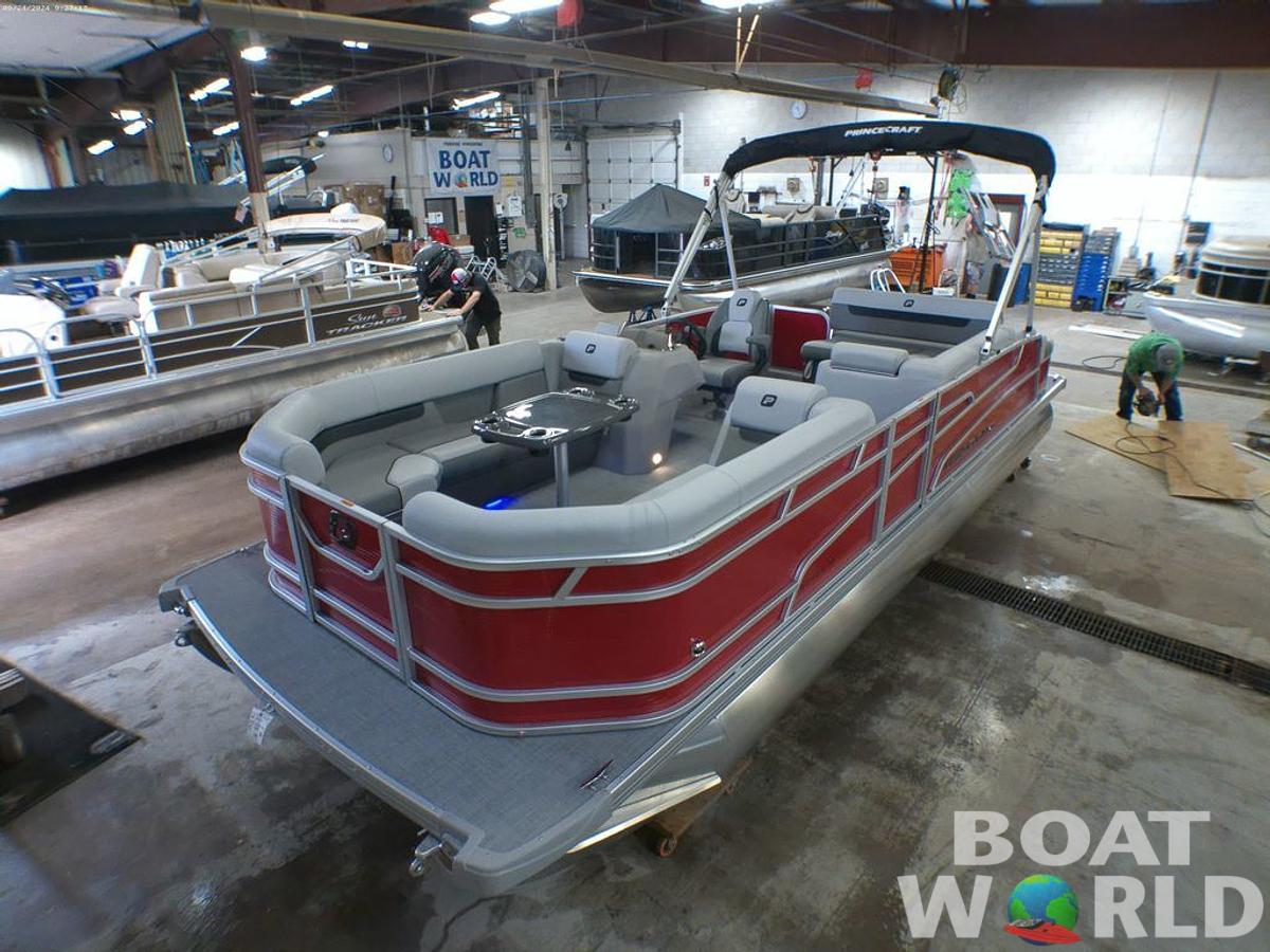 2025 Princecraft Vectra 23 RL Swingback Lounge Pontoon & Mercury 4-Stroke EFI