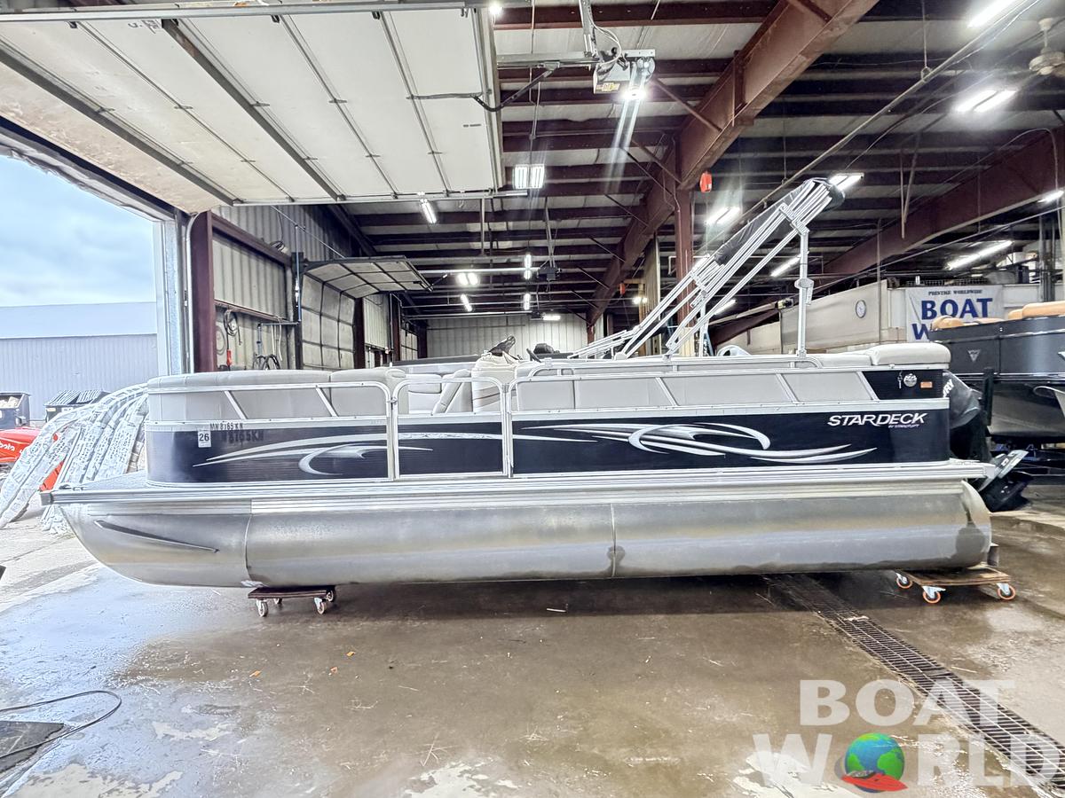 Used 2010 Starcraft StarDeck 8522 & 50HP Mercury 4Stroke -$14,995