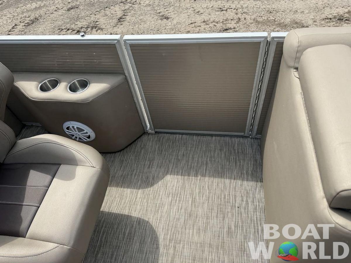 Used 2021 Bennington 22 SSR Pontoon