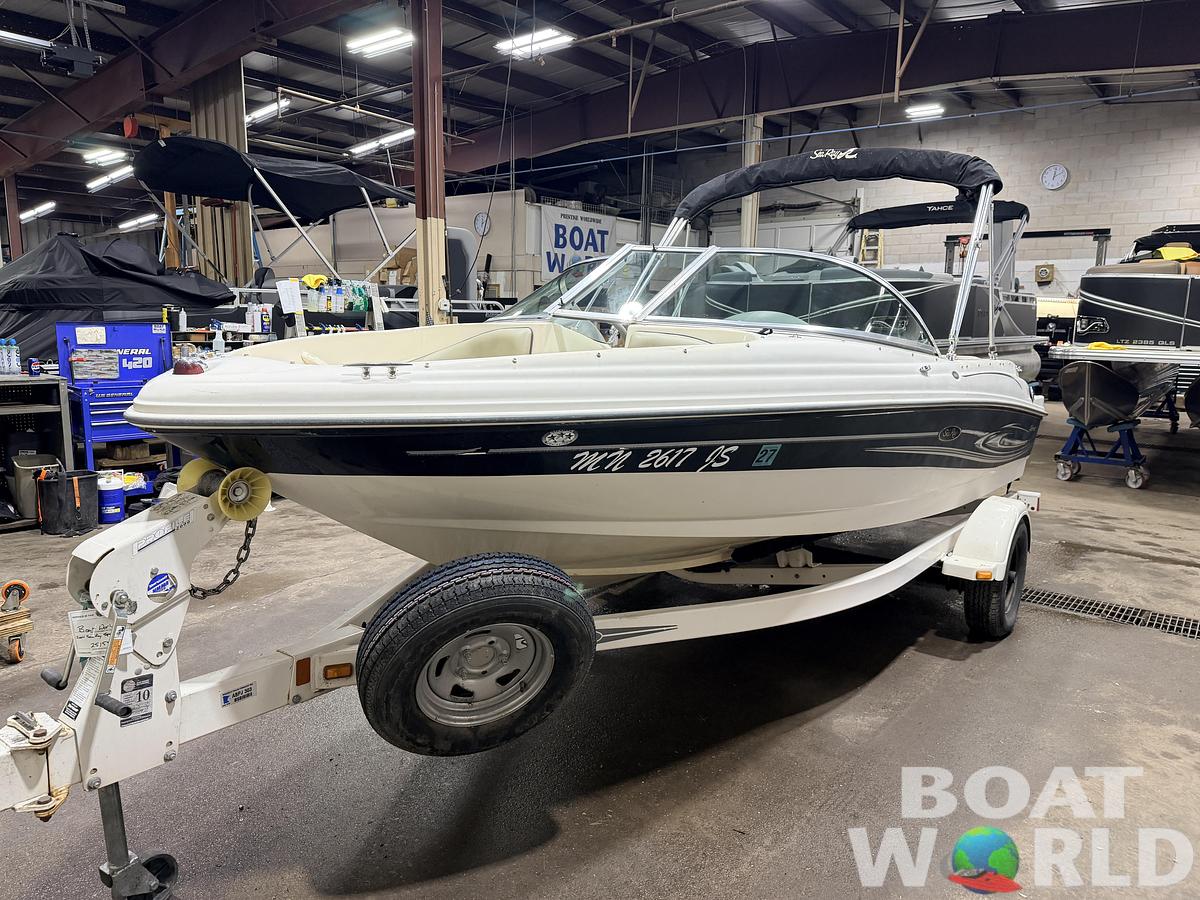Used 2004 Sea Ray Sport 180 Runabout & 135HP 3.0L Mercruiser - $7,995