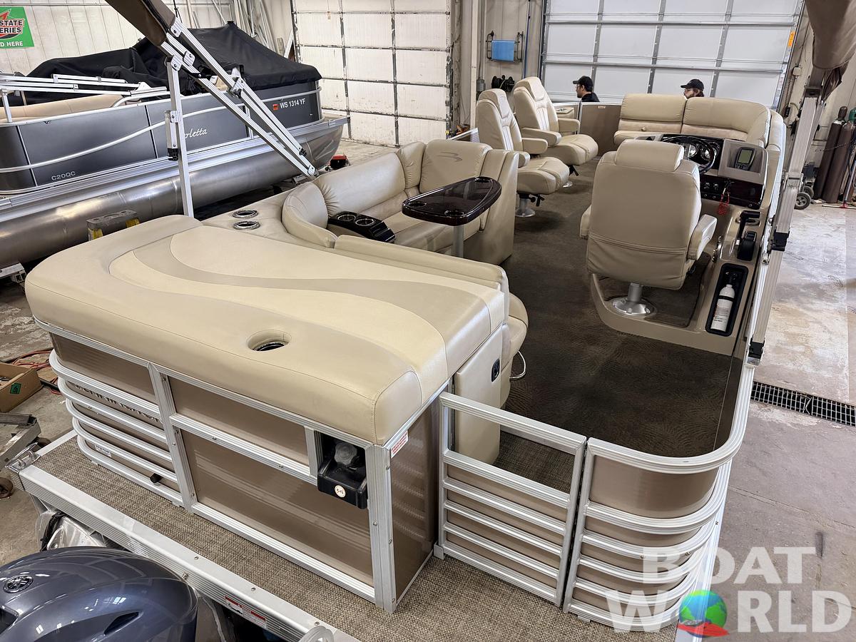 Used 2014 Bennington 2375RL & 70HP Yamaha 4Stroke - $21,995