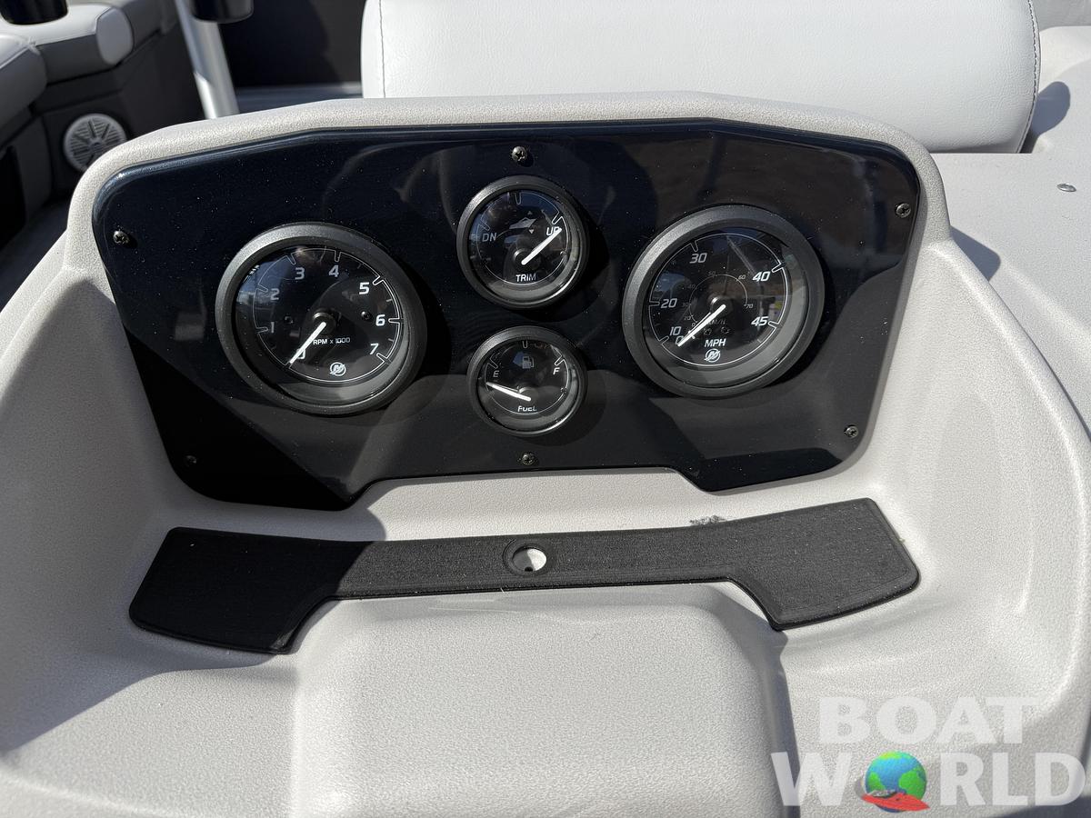 2026 Princecraft Vectra 21 Cruise Lounge Pontoon 