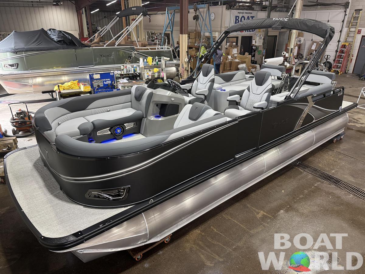 2027 Tahoe LTZ 300HP QLS 2585 Tritoon $71,995