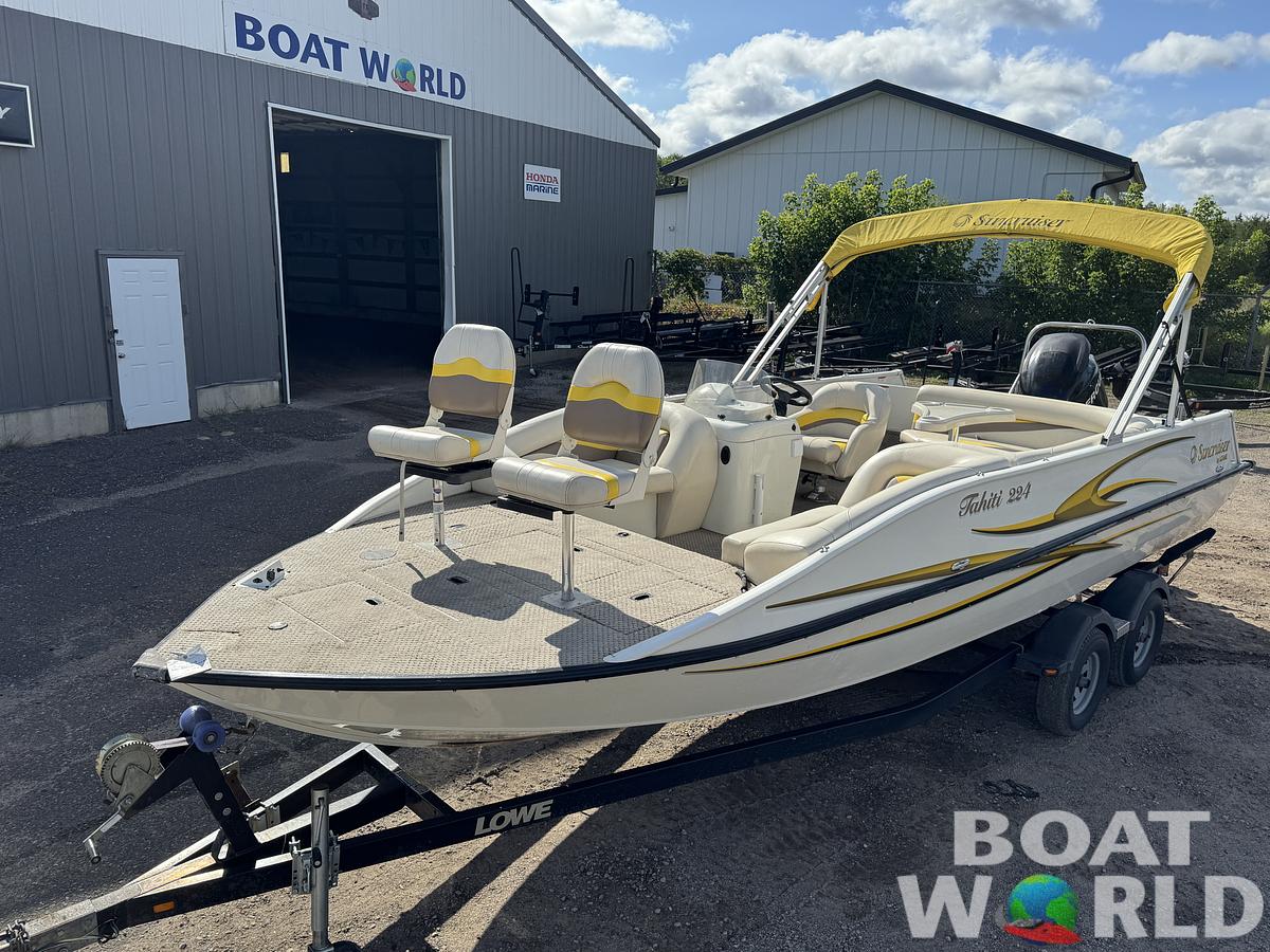 Used 2007 Lowe Suncruiser Tahiti 224 Deck Boat