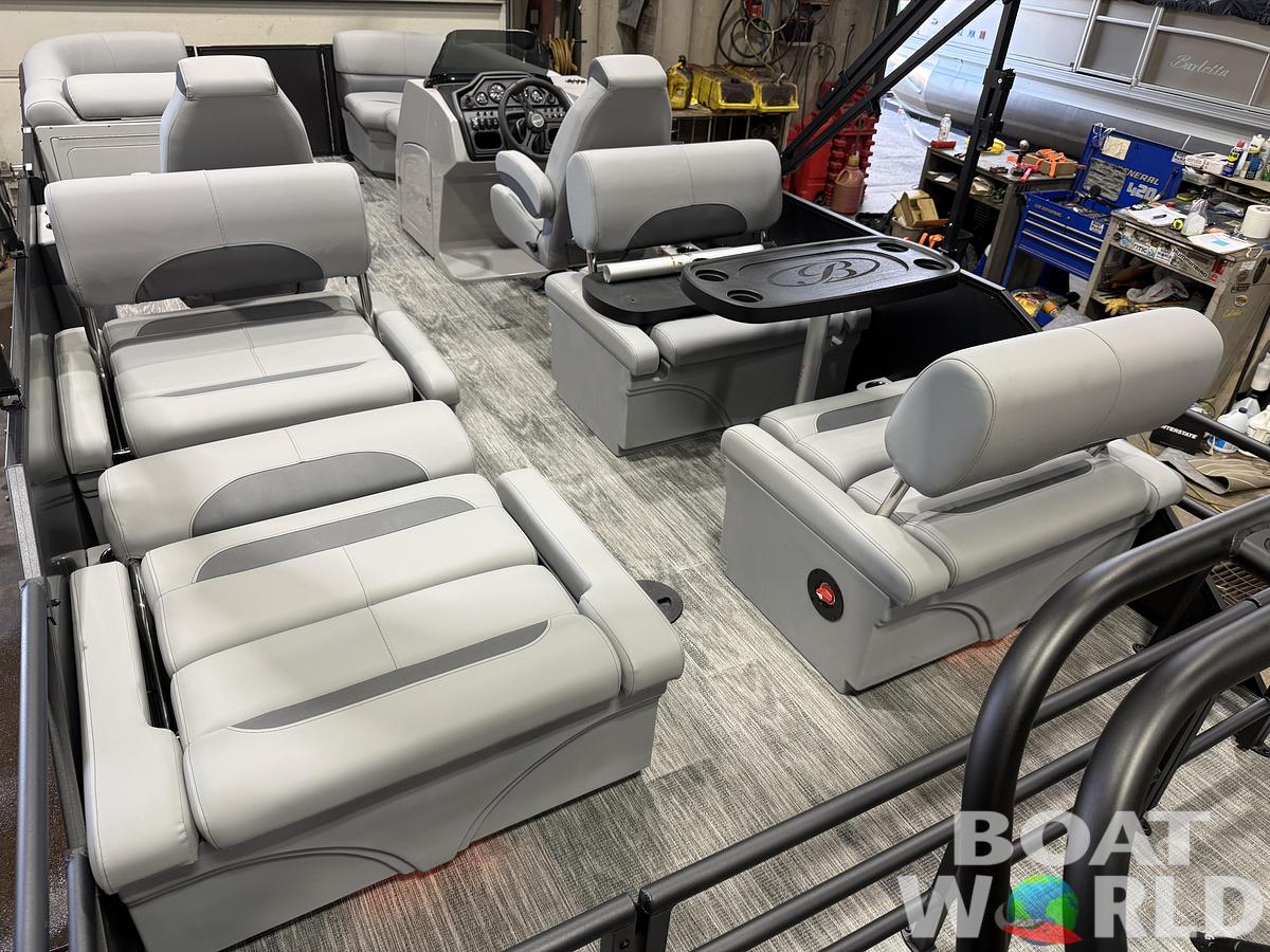2027 Bentley Legacy 220 QSB Swingback $45995