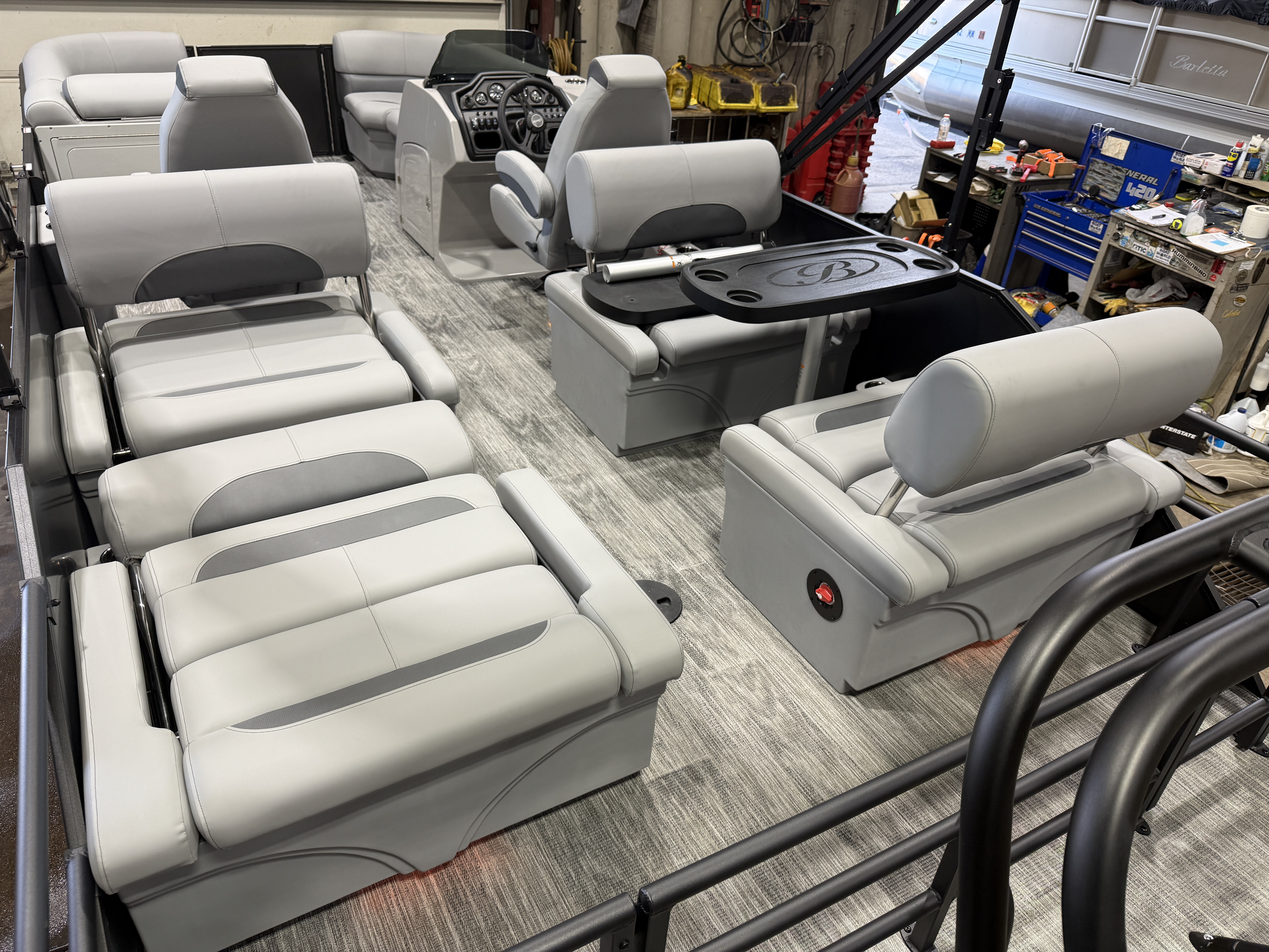 2027 Bentley Legacy 220 QSB Swingback $45995