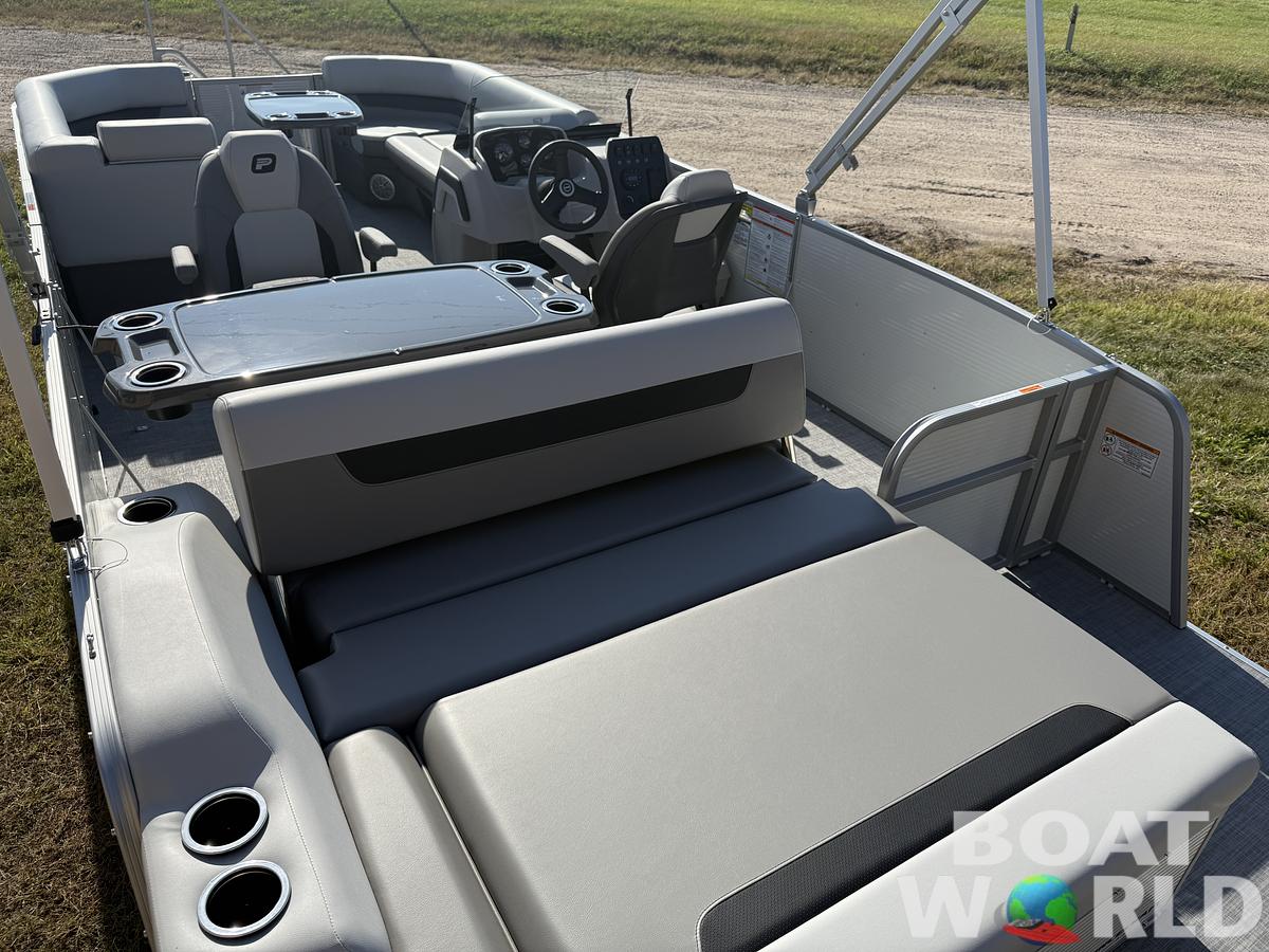 2026 Princecraft Vectra 23 RL SS Swingback Pontoon & Mercury 4-Stroke EFI