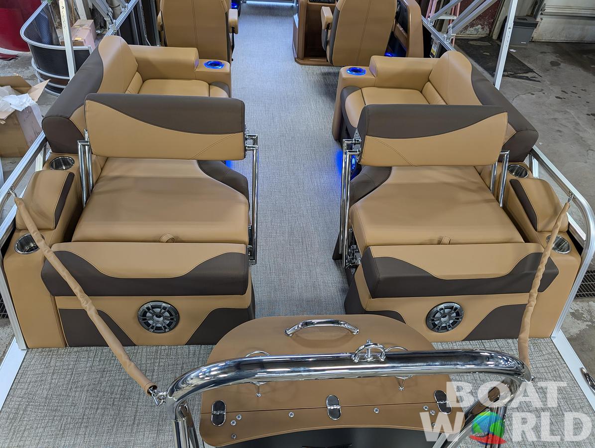 2025 Tahoe Pontoons LTZ 2385 Quad Lounge Shift Flip Tritoon & Honda 4-Stroke EFI