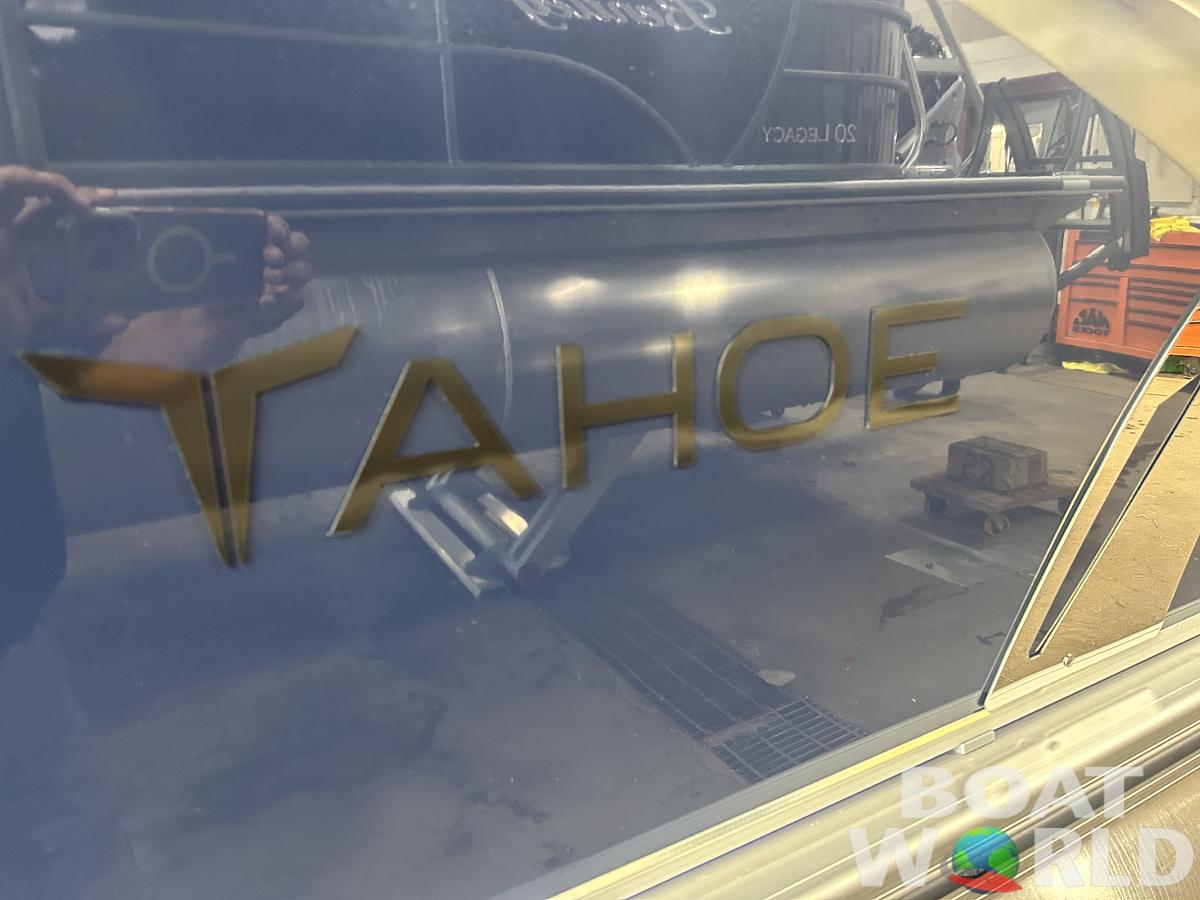 2025 Tahoe Pontoons LTZ 2385 Swingback (VRB) Windshield Tritoon & Honda 4-Stroke EFI