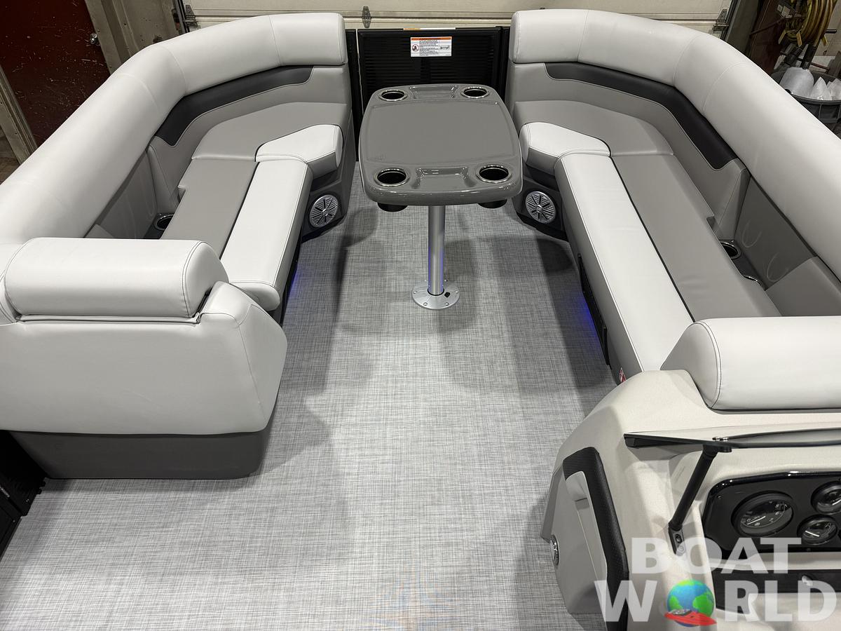 2026 Princecraft Vectra 21 Cruise Lounge Pontoon 