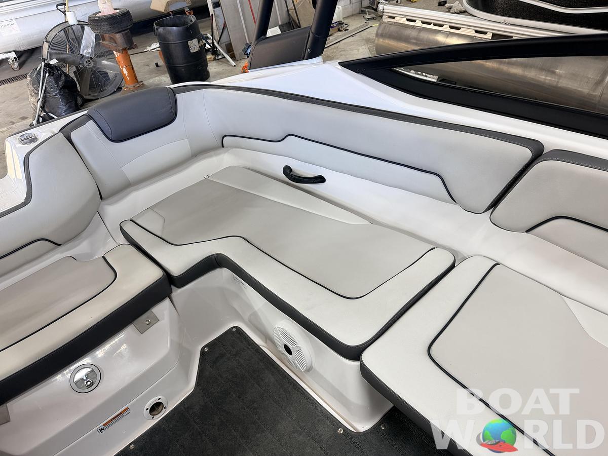 Used 2023 Yamaha AR 190