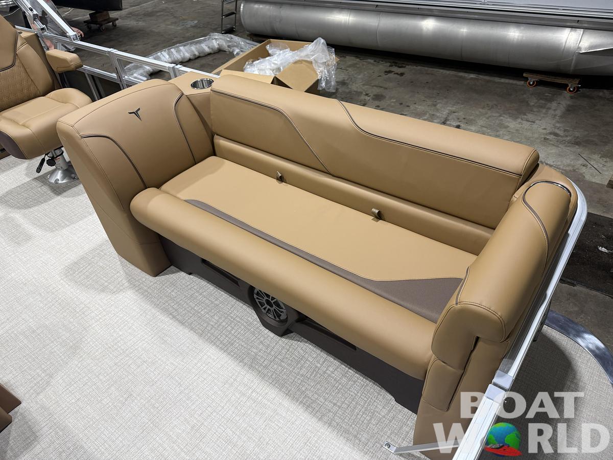 2026 Tahoe Pontoons Sport 2180 Quad Lounge