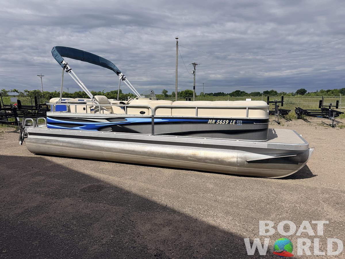 Used 2000 Bennington 2275 LX & 50HP Mercury 4Stroke -$12,995