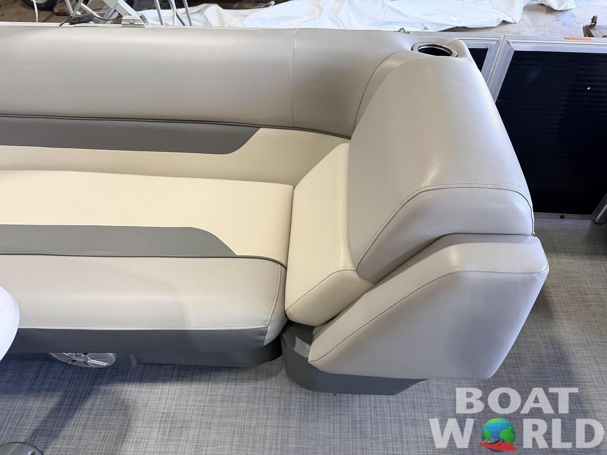 Used 2021 Princecraft 21 Sportfisher 2RS Pontoon & 90HP Mercury 4-Stroke -$27,995