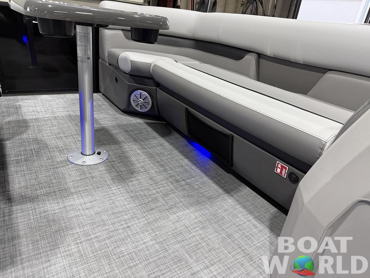 2027 Princecraft Vectra 21 Cruise Pontoon $32995